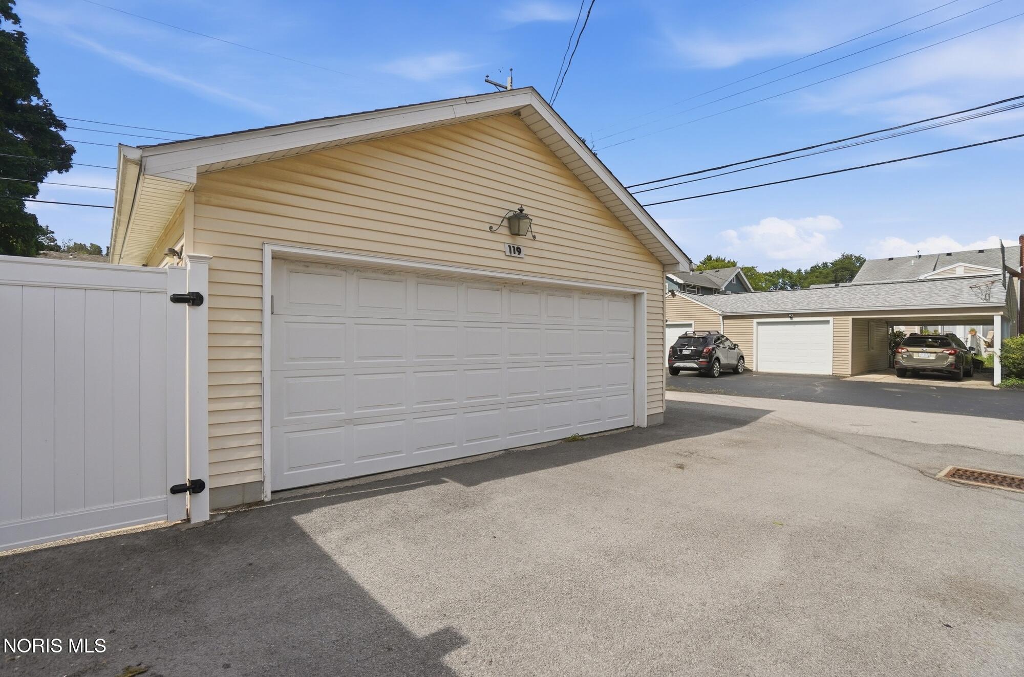 119 Greenlawn Avenue