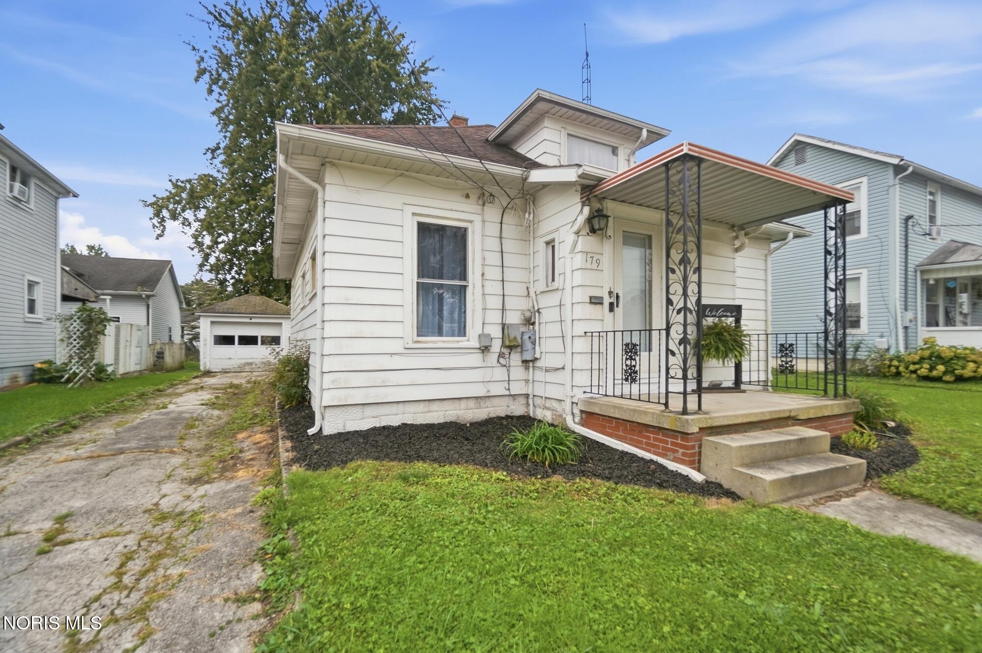 179 W Brown Avenue