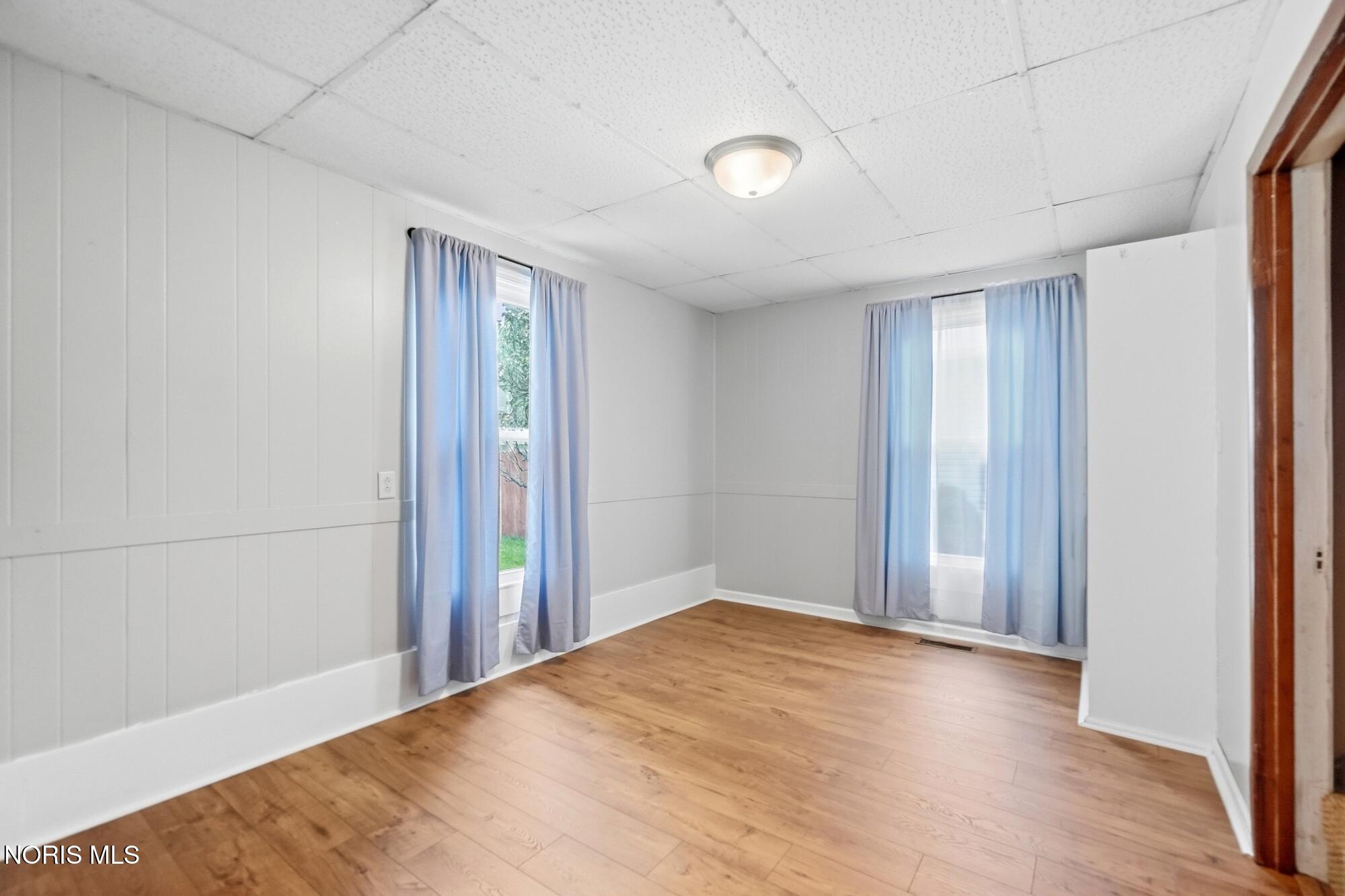179 W Brown Avenue