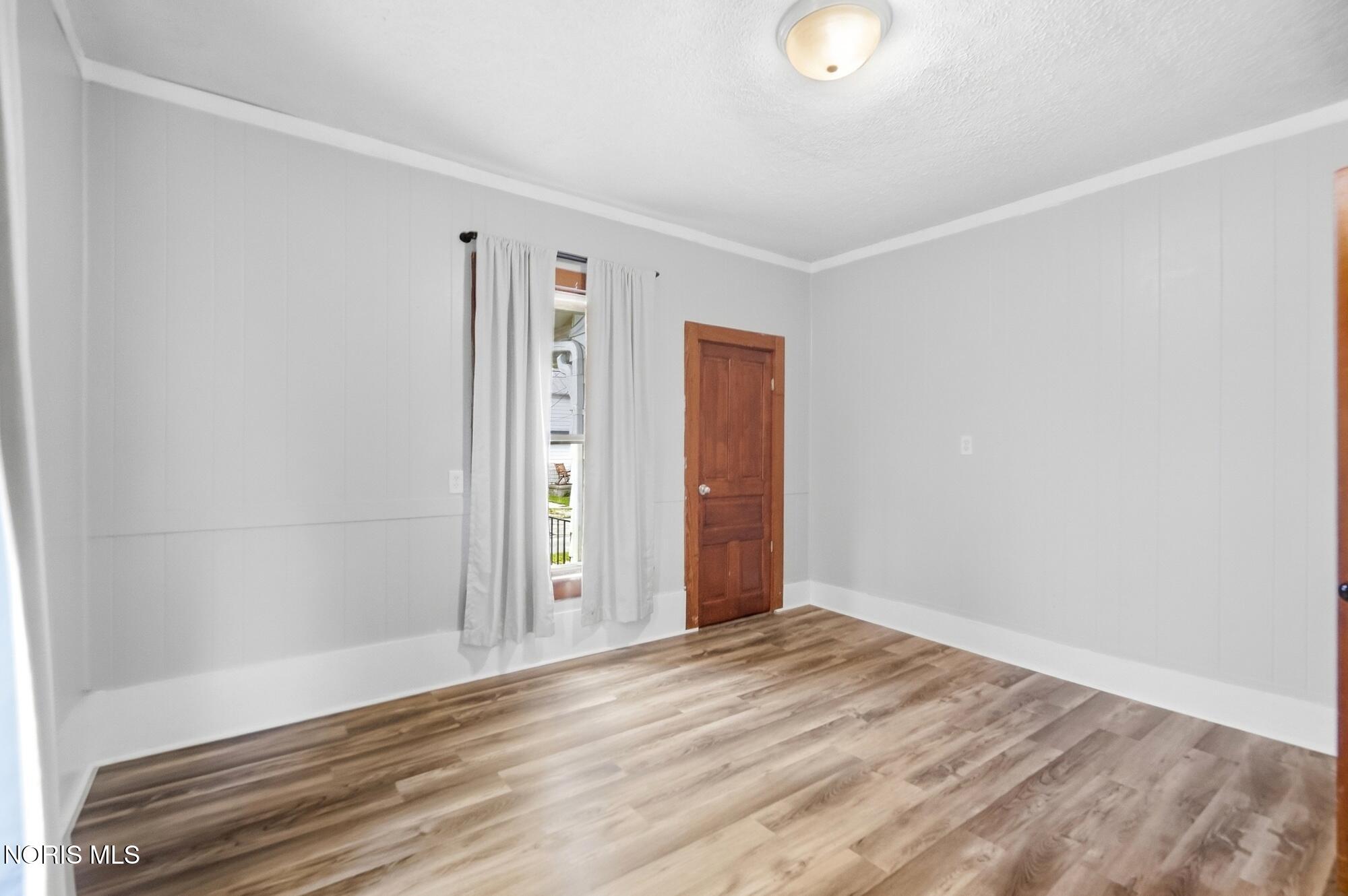 179 W Brown Avenue