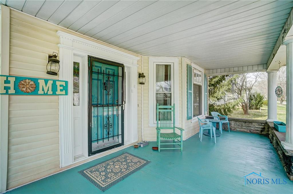 827 N Main Street