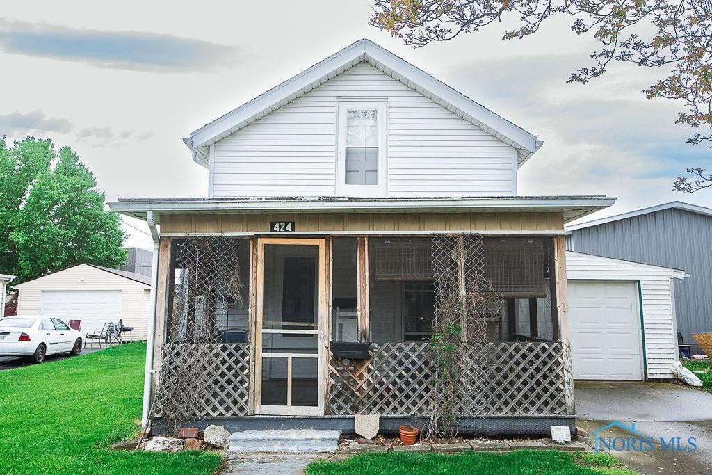 424 Clinton Street