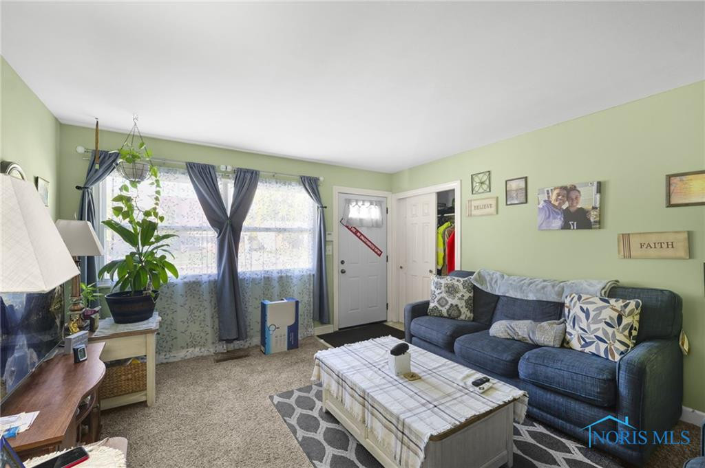 2531 Greenacre Drive