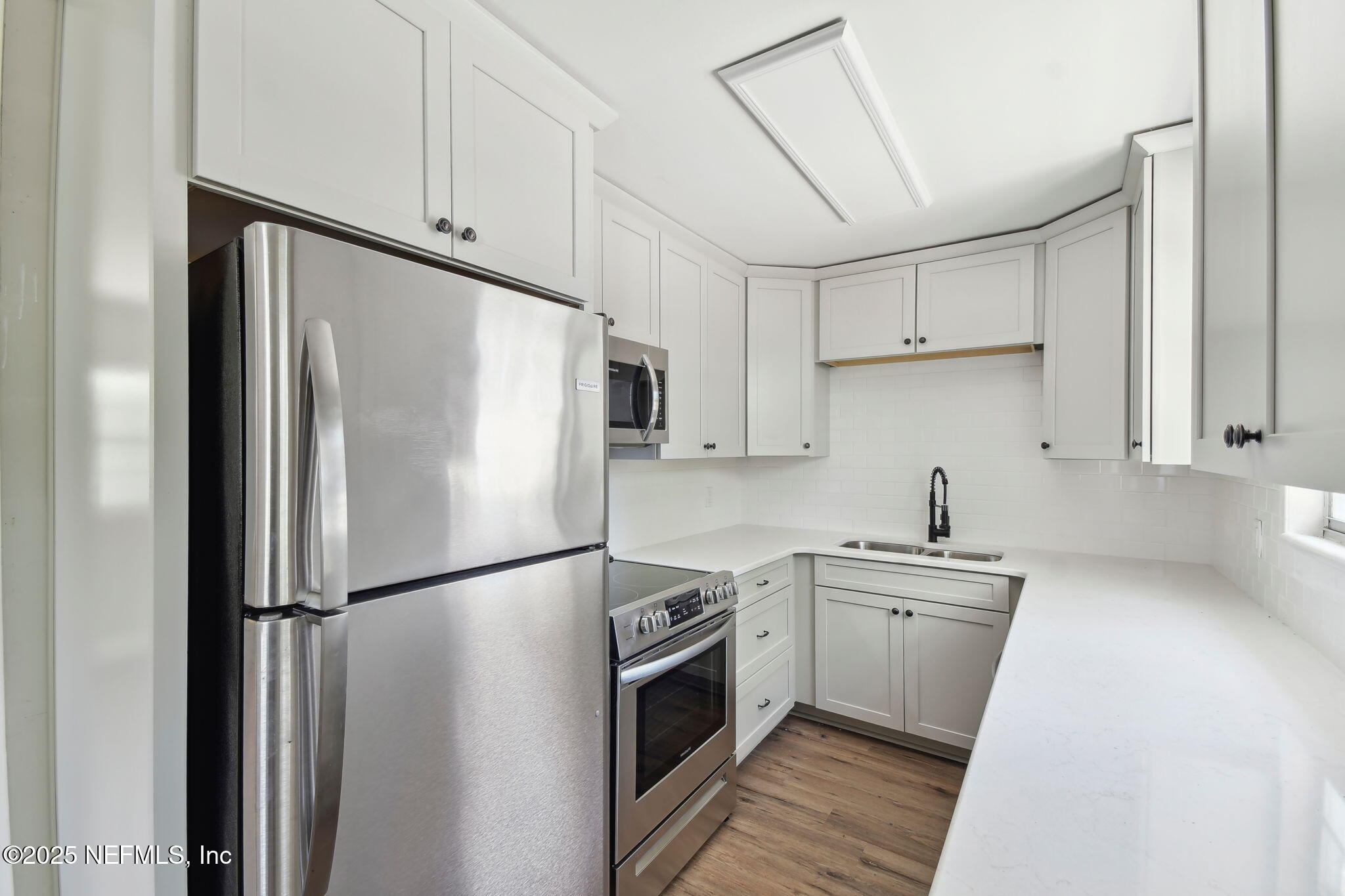 12277 MANDARIN Road