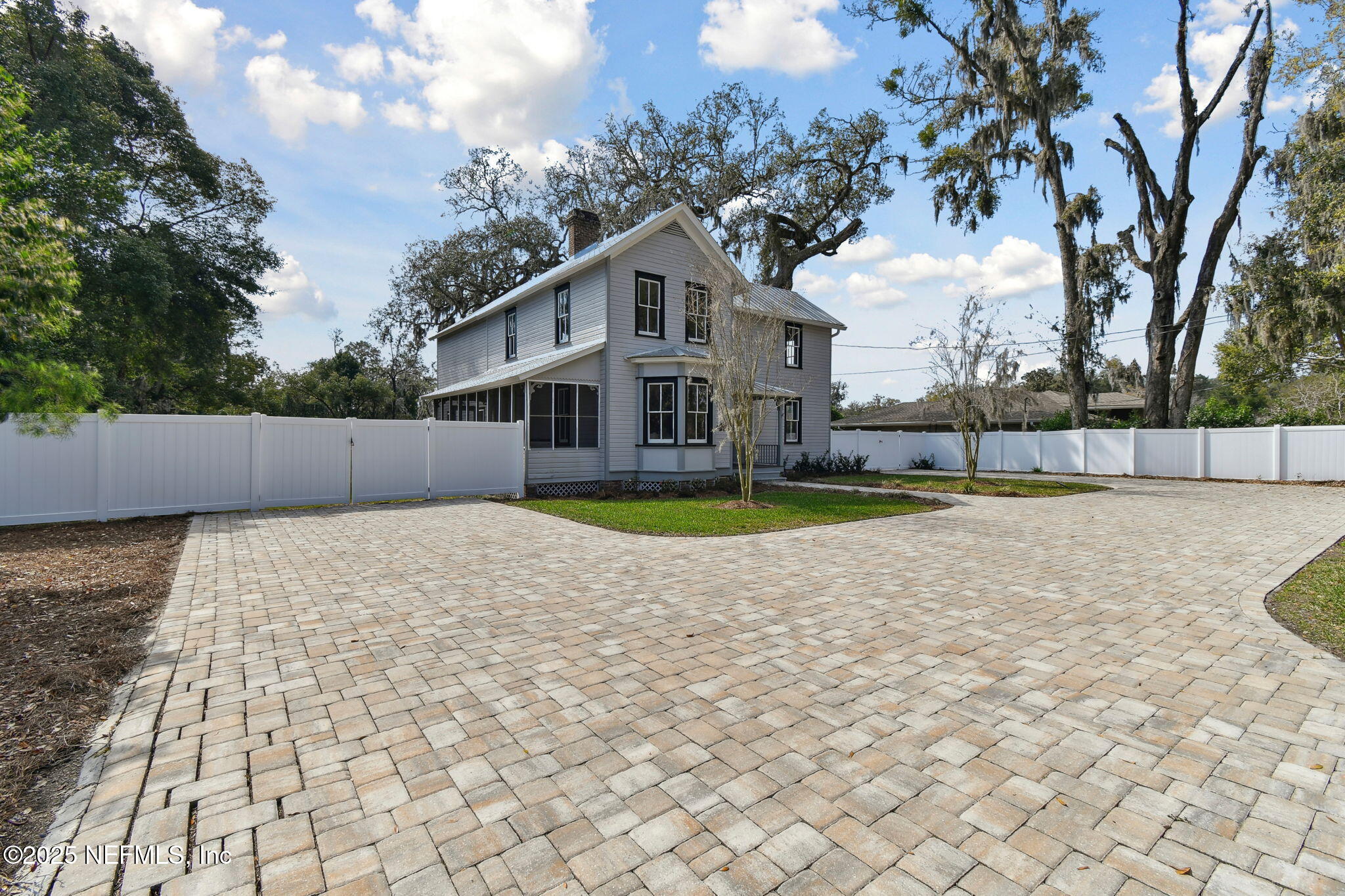 12277 MANDARIN Road