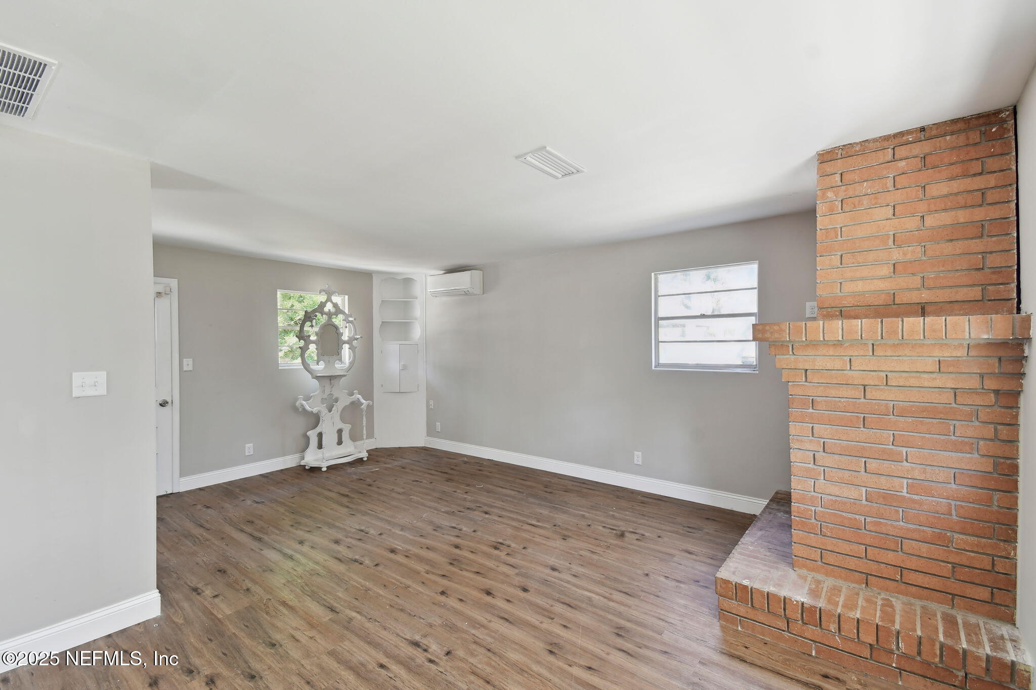 12277 MANDARIN Road