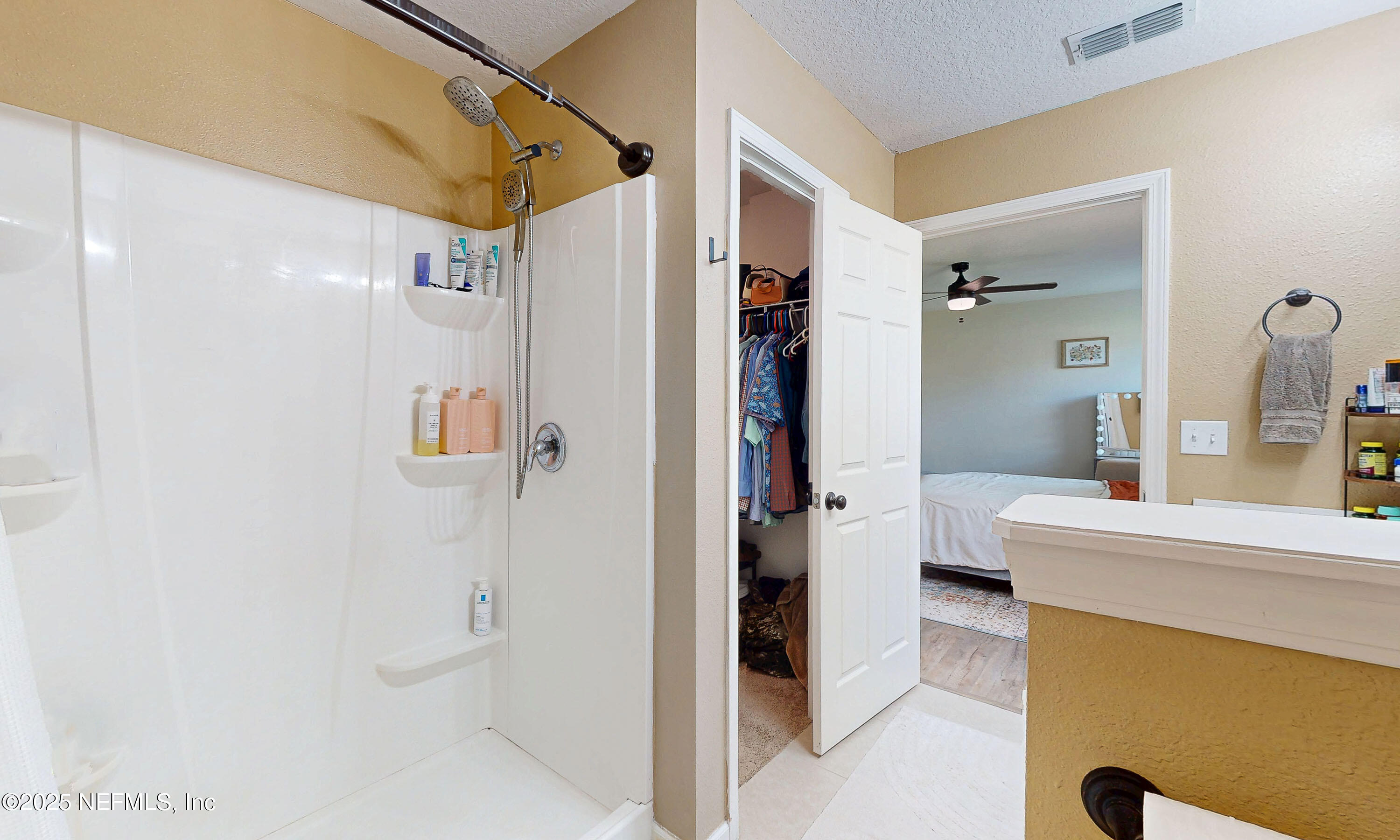 8657 LAKE GEORGE Circle E