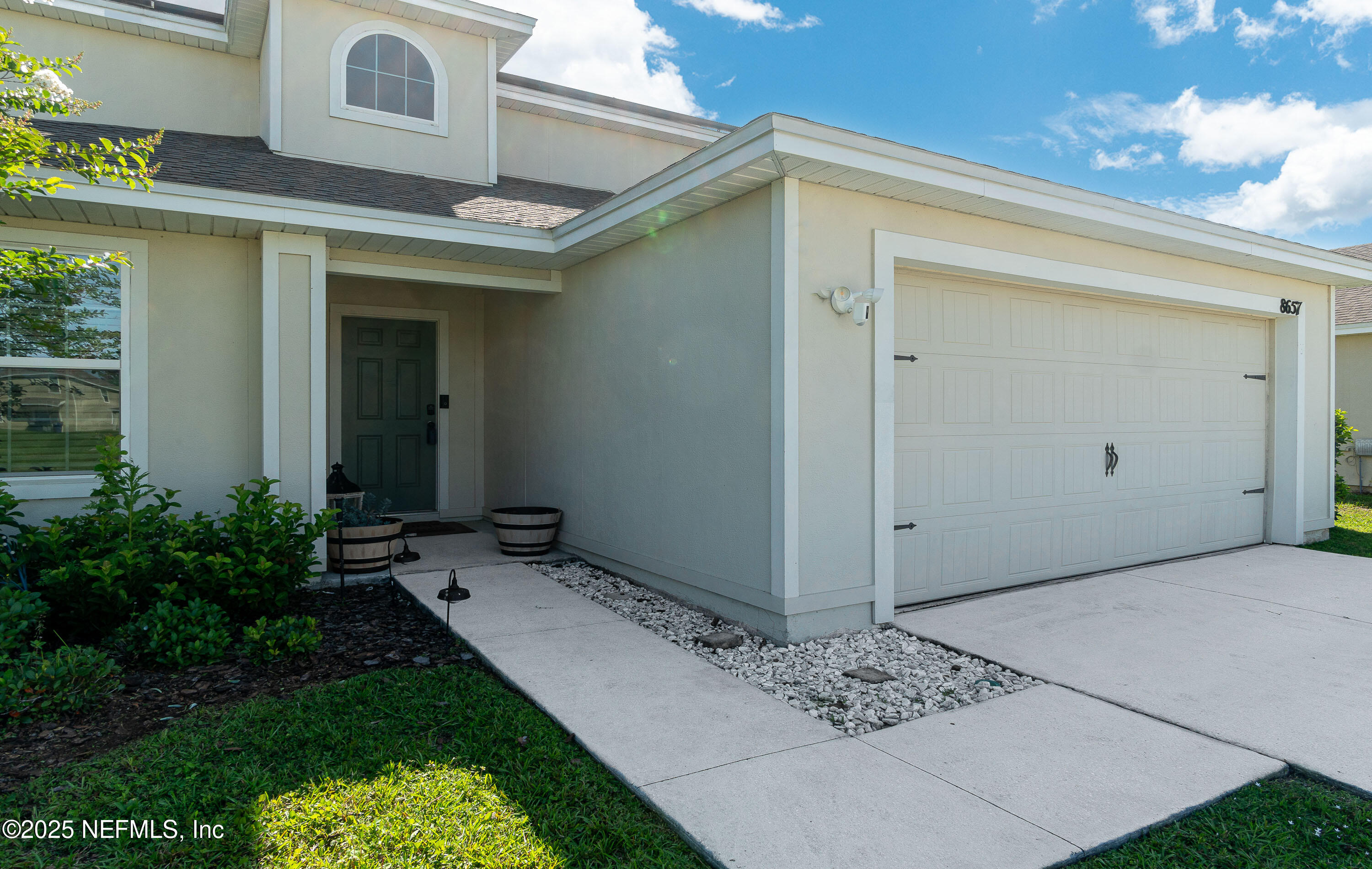 8657 LAKE GEORGE Circle E