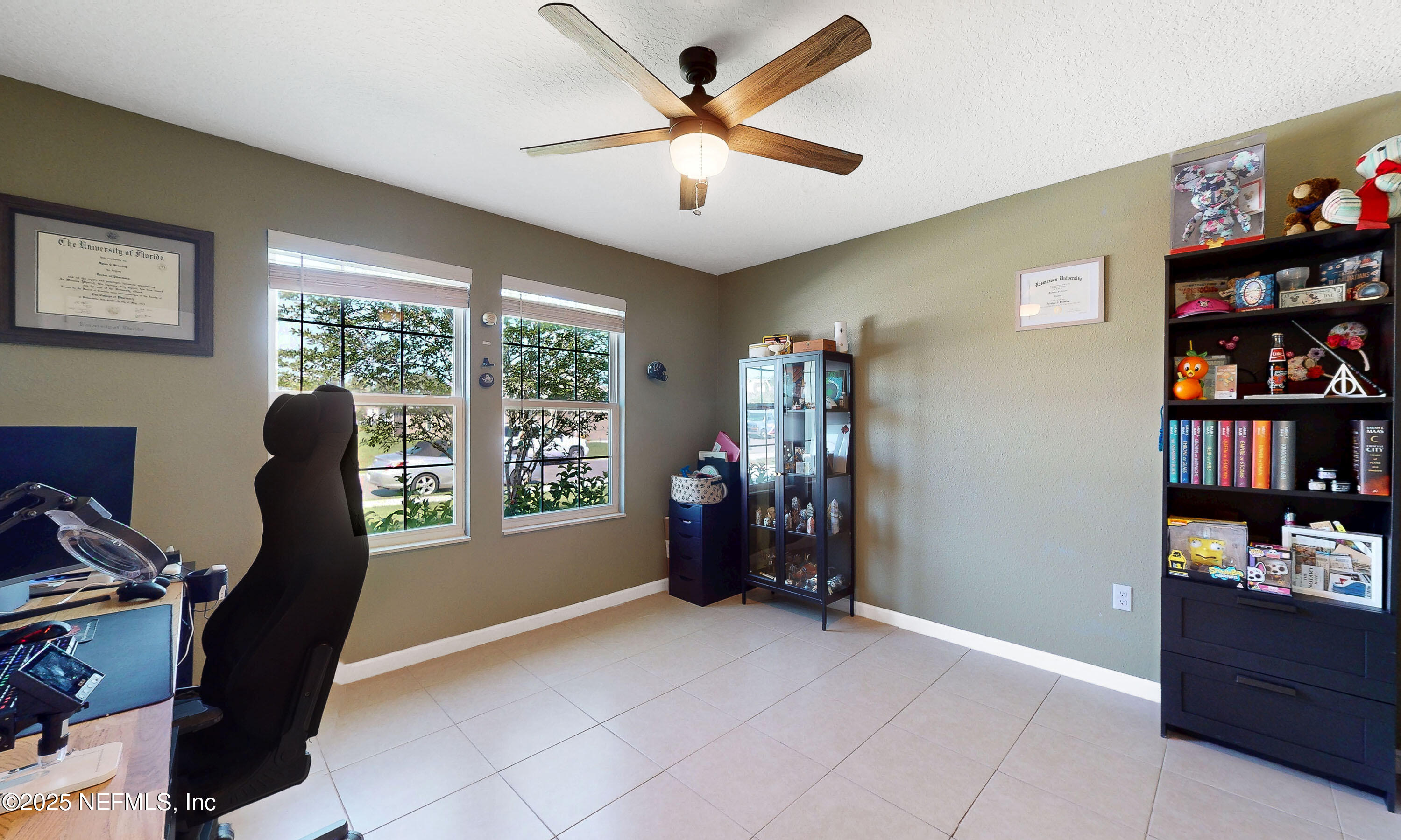 8657 LAKE GEORGE Circle E