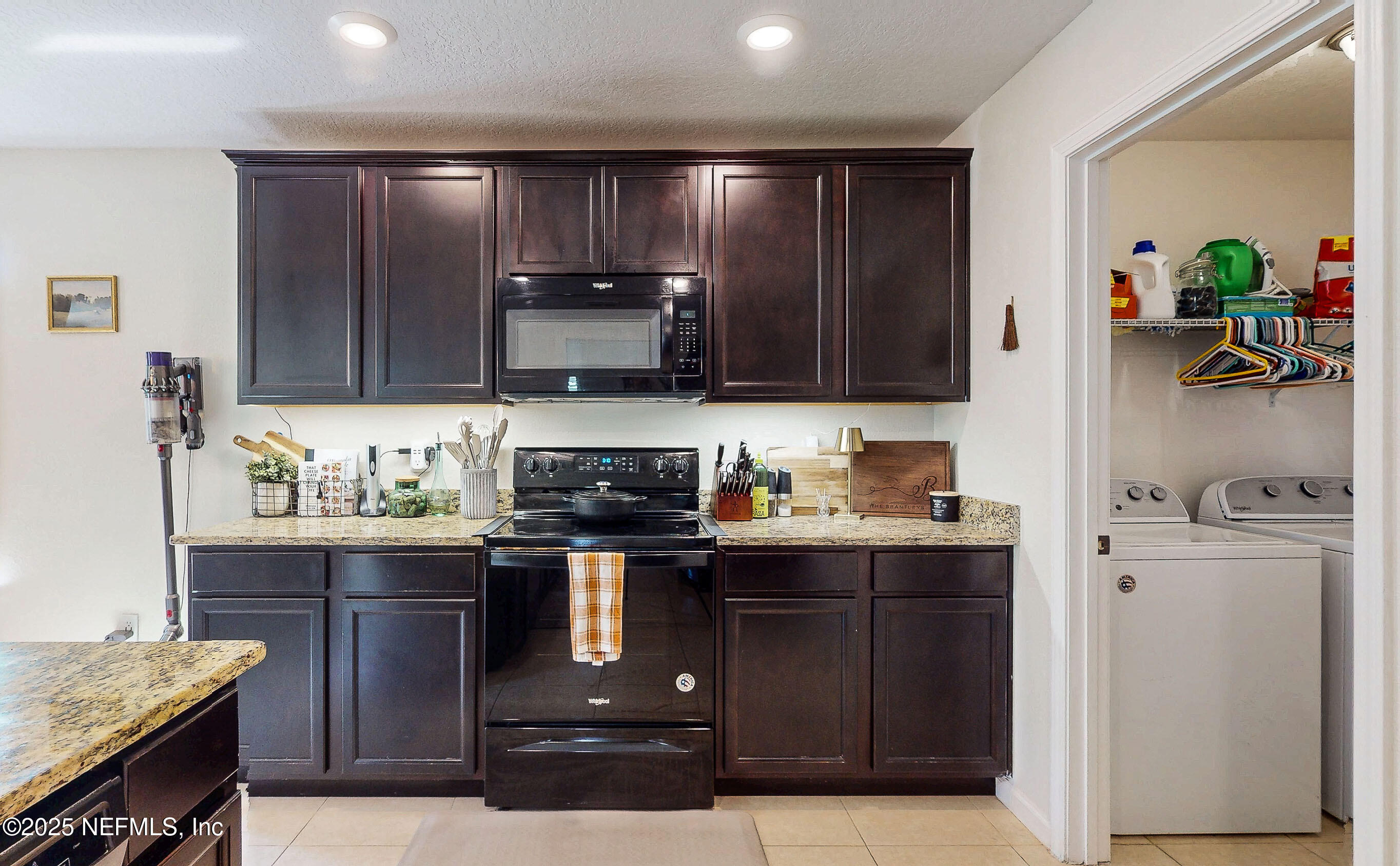 8657 LAKE GEORGE Circle E