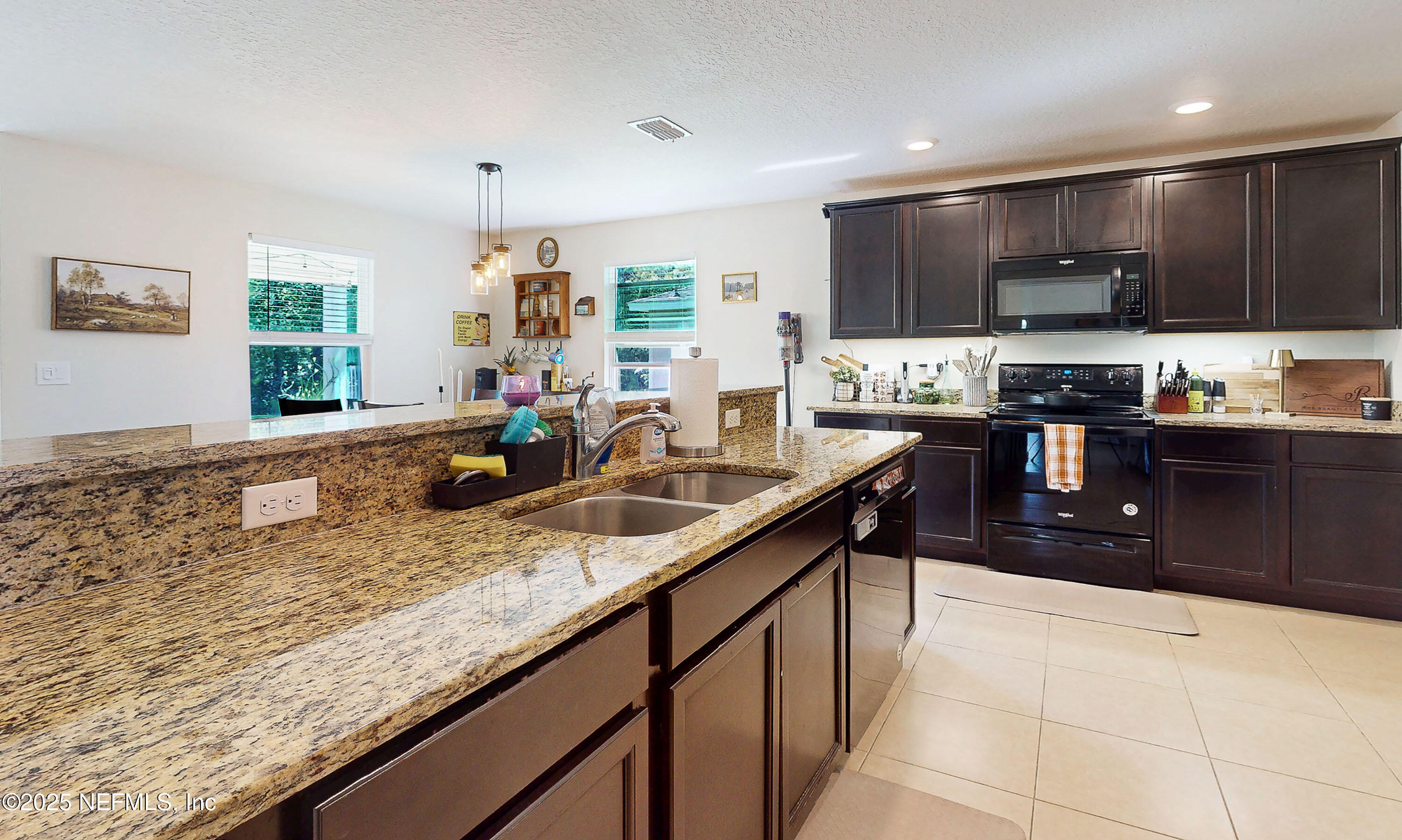 8657 LAKE GEORGE Circle E