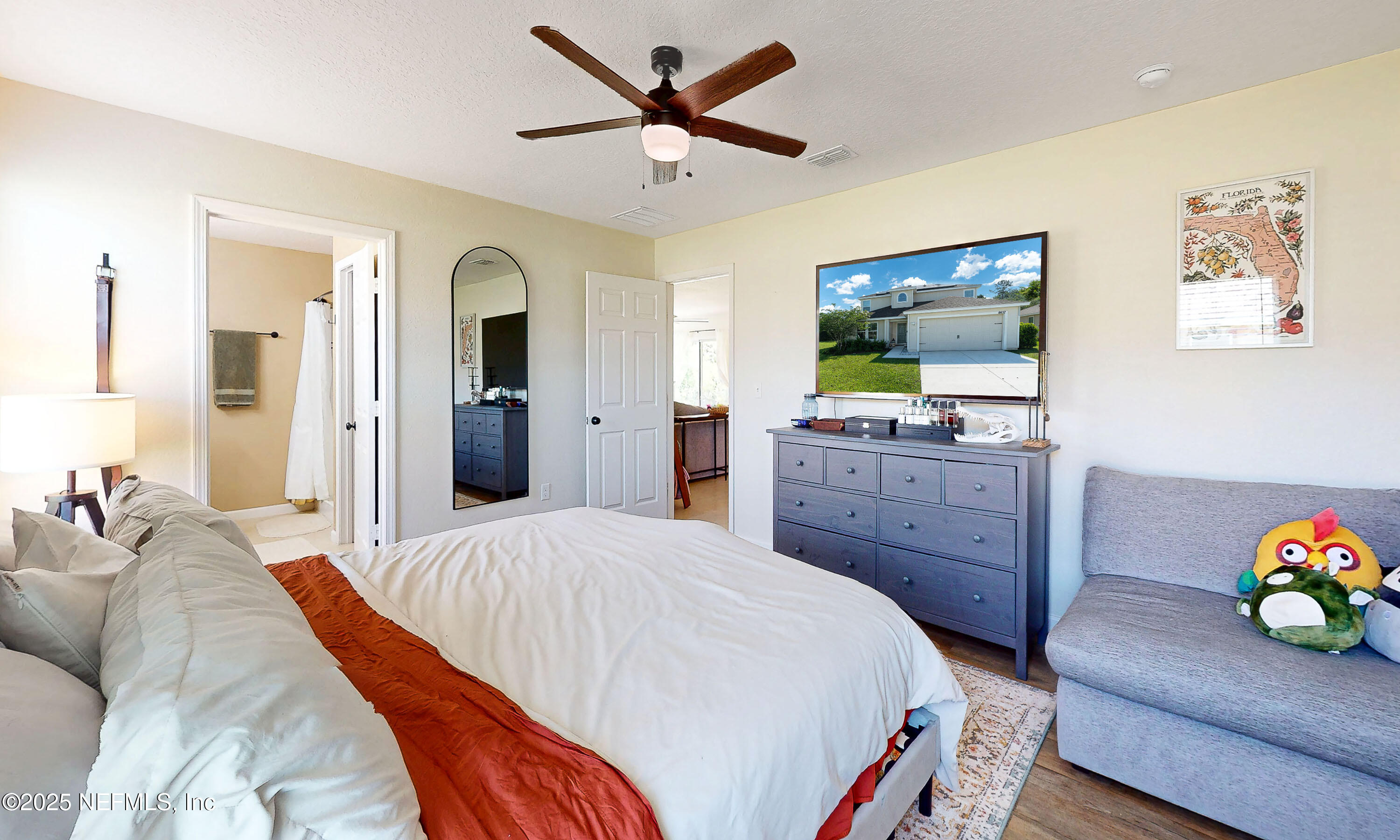 8657 LAKE GEORGE Circle E