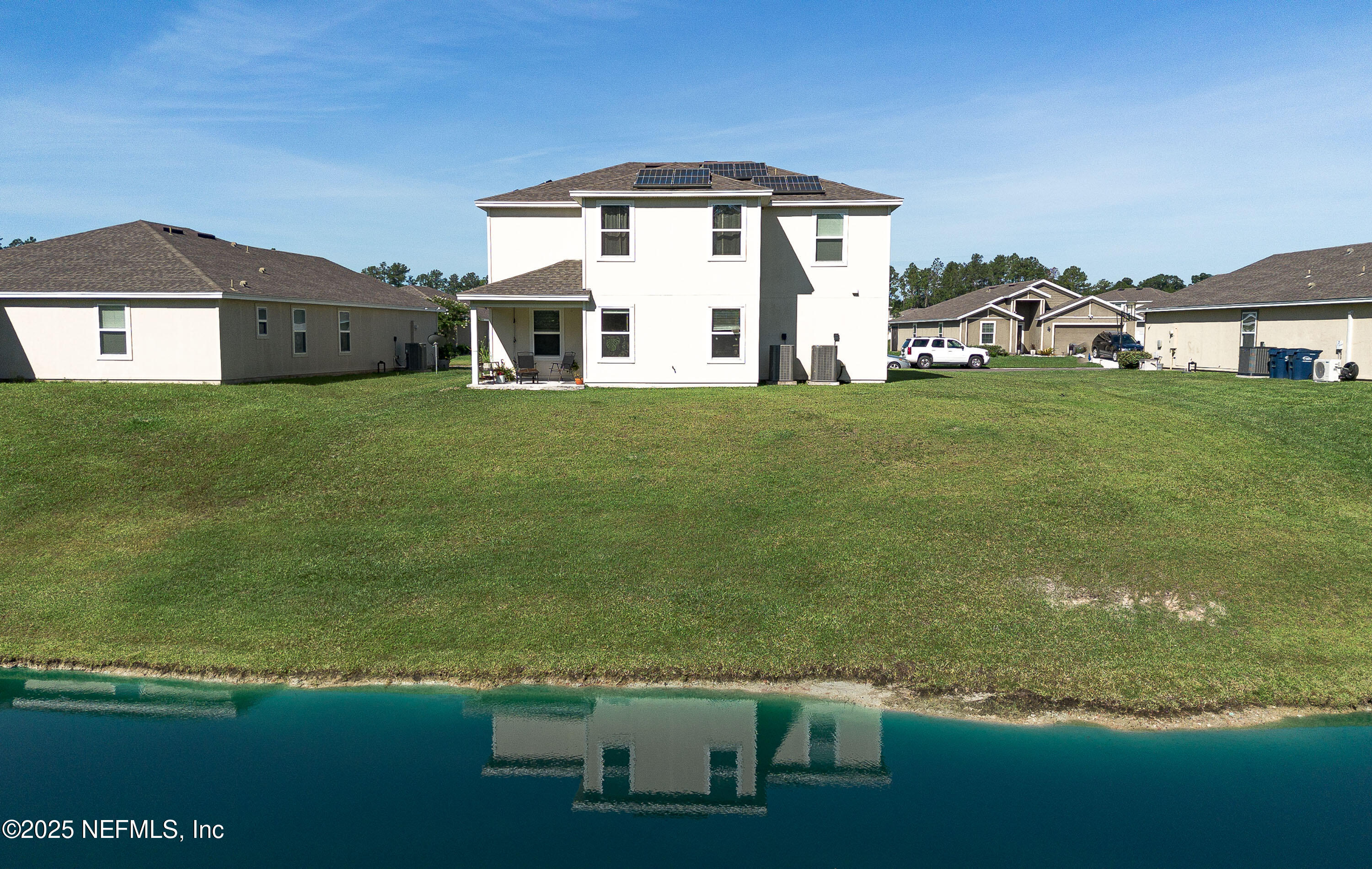 8657 LAKE GEORGE Circle E