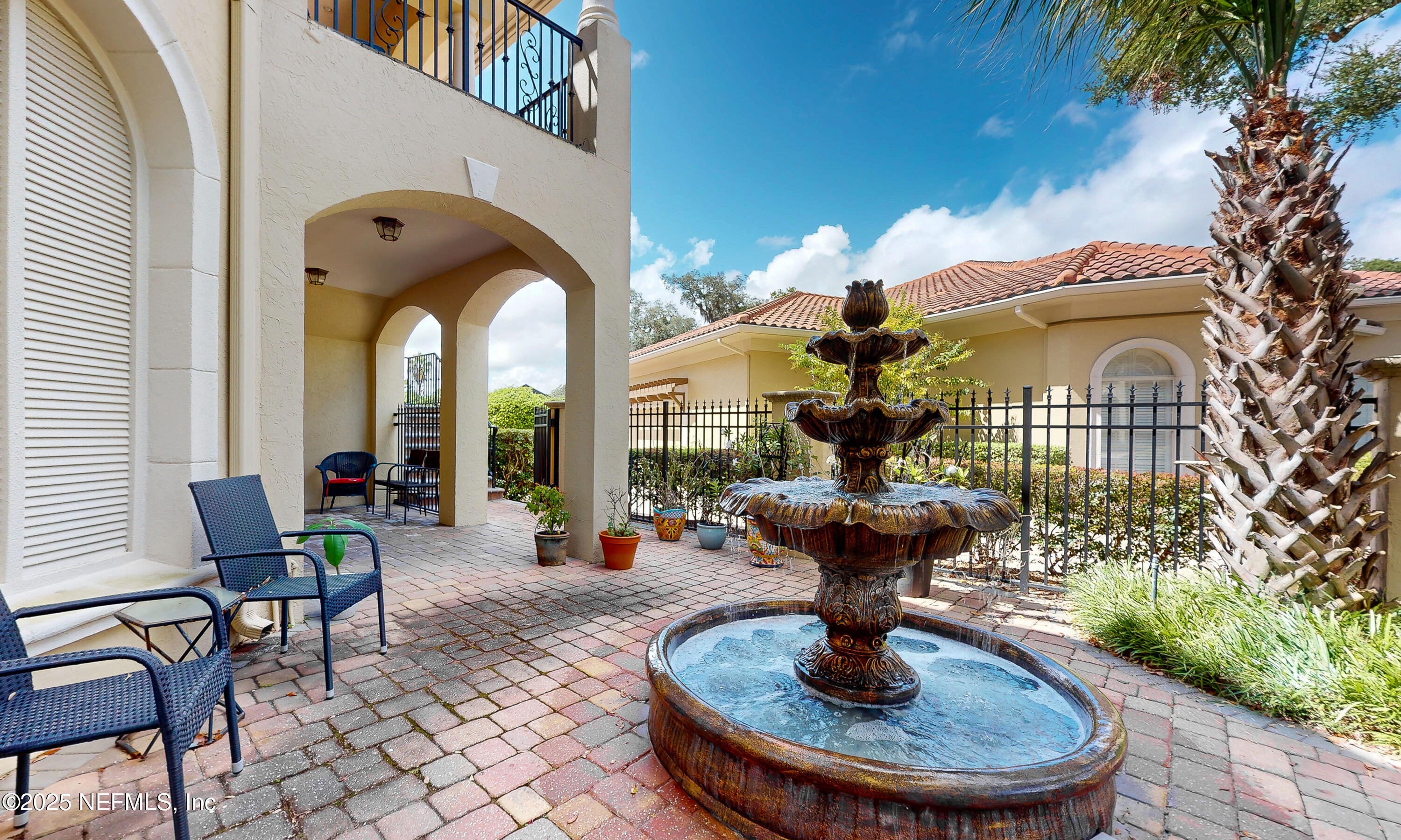 125 CUELLO Court, 202