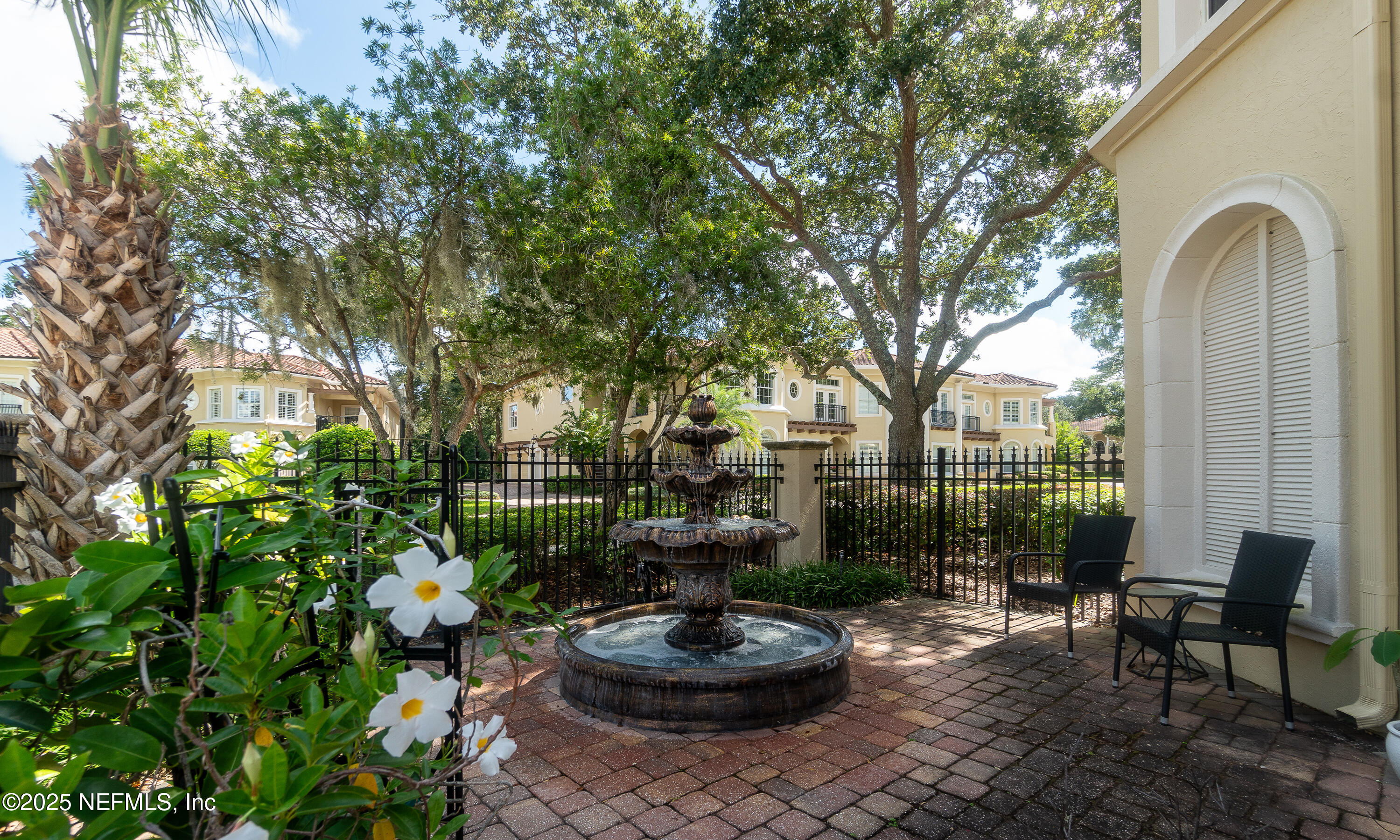 125 CUELLO Court, 202