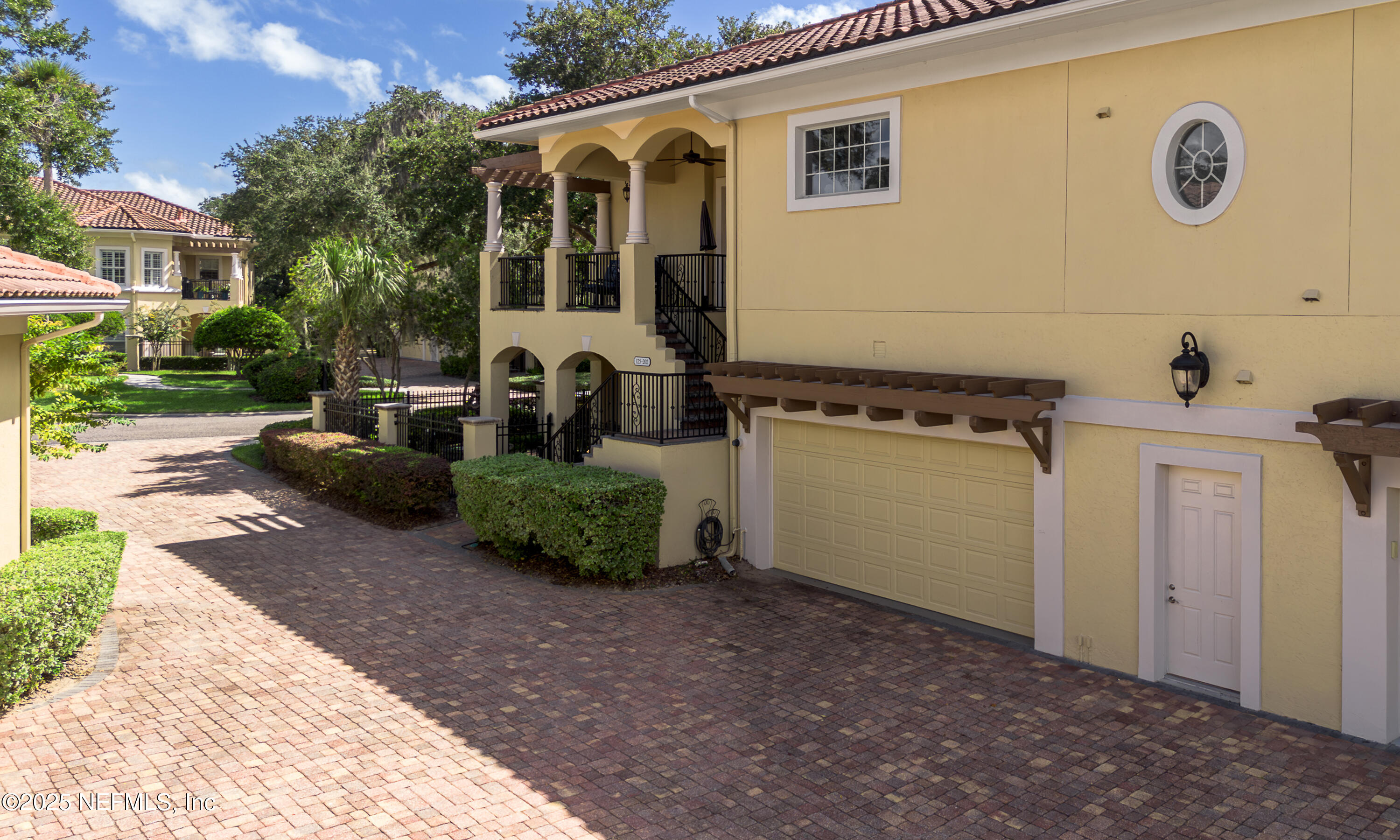 125 CUELLO Court, 202