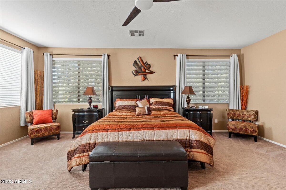 2022 S ESMERALDA Circle