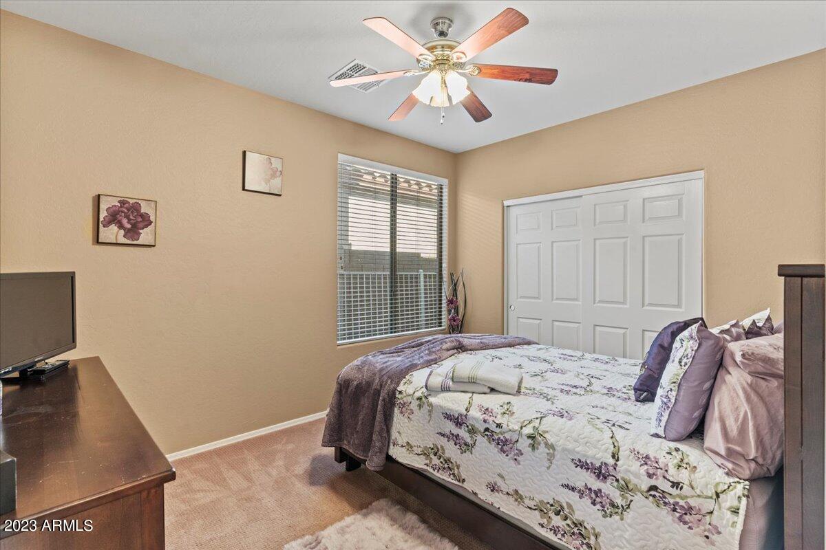 2022 S ESMERALDA Circle