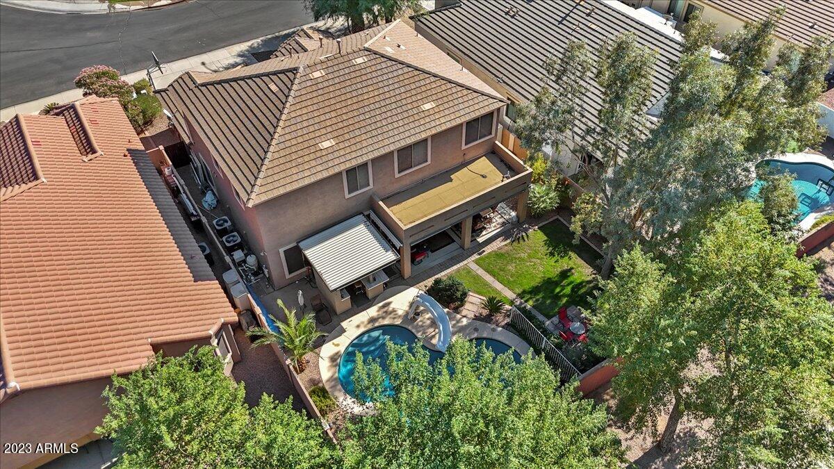 2022 S ESMERALDA Circle