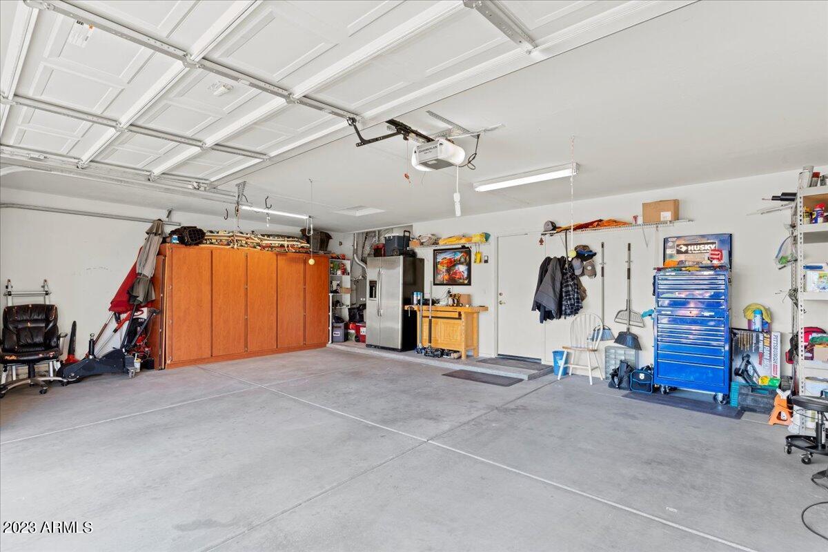 2022 S ESMERALDA Circle