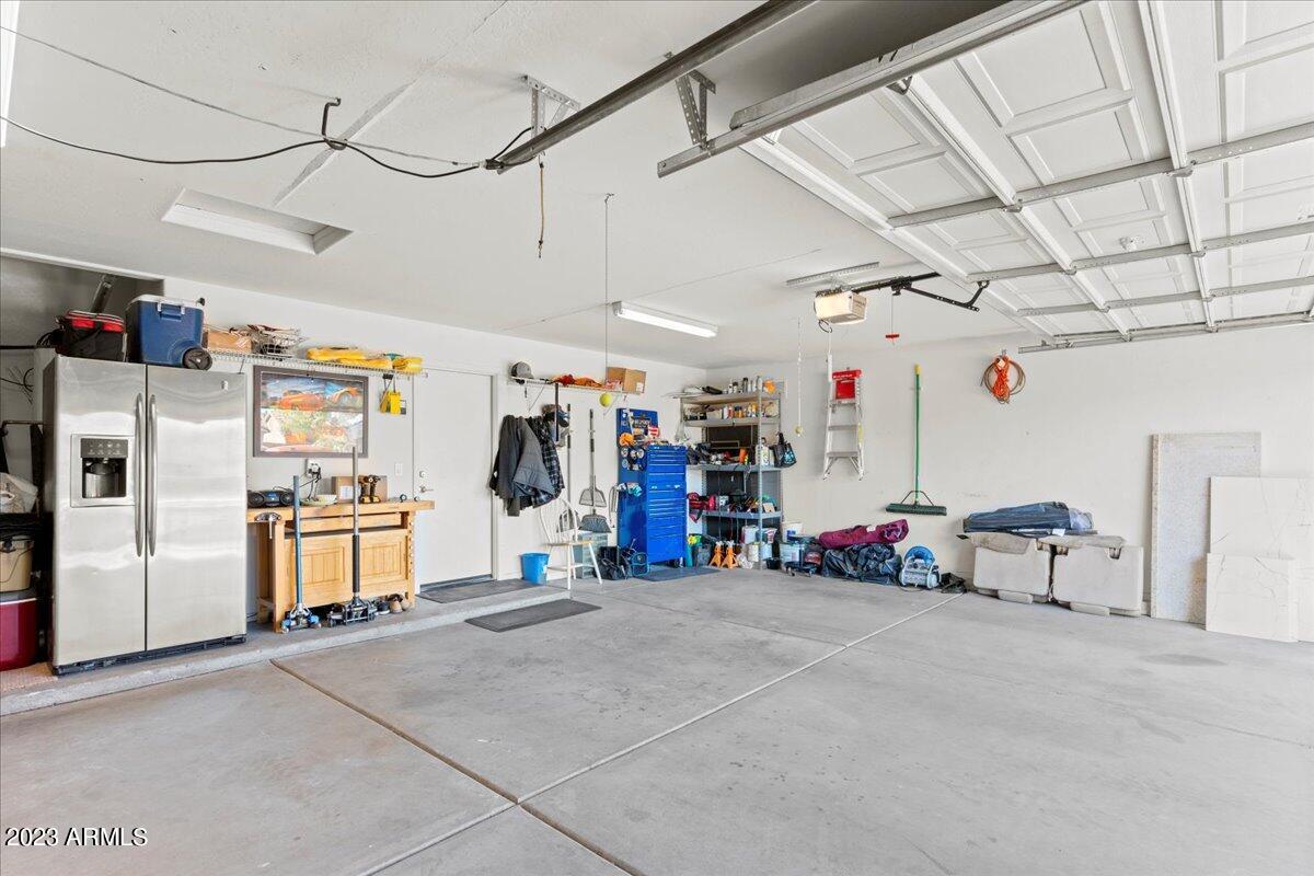 2022 S ESMERALDA Circle