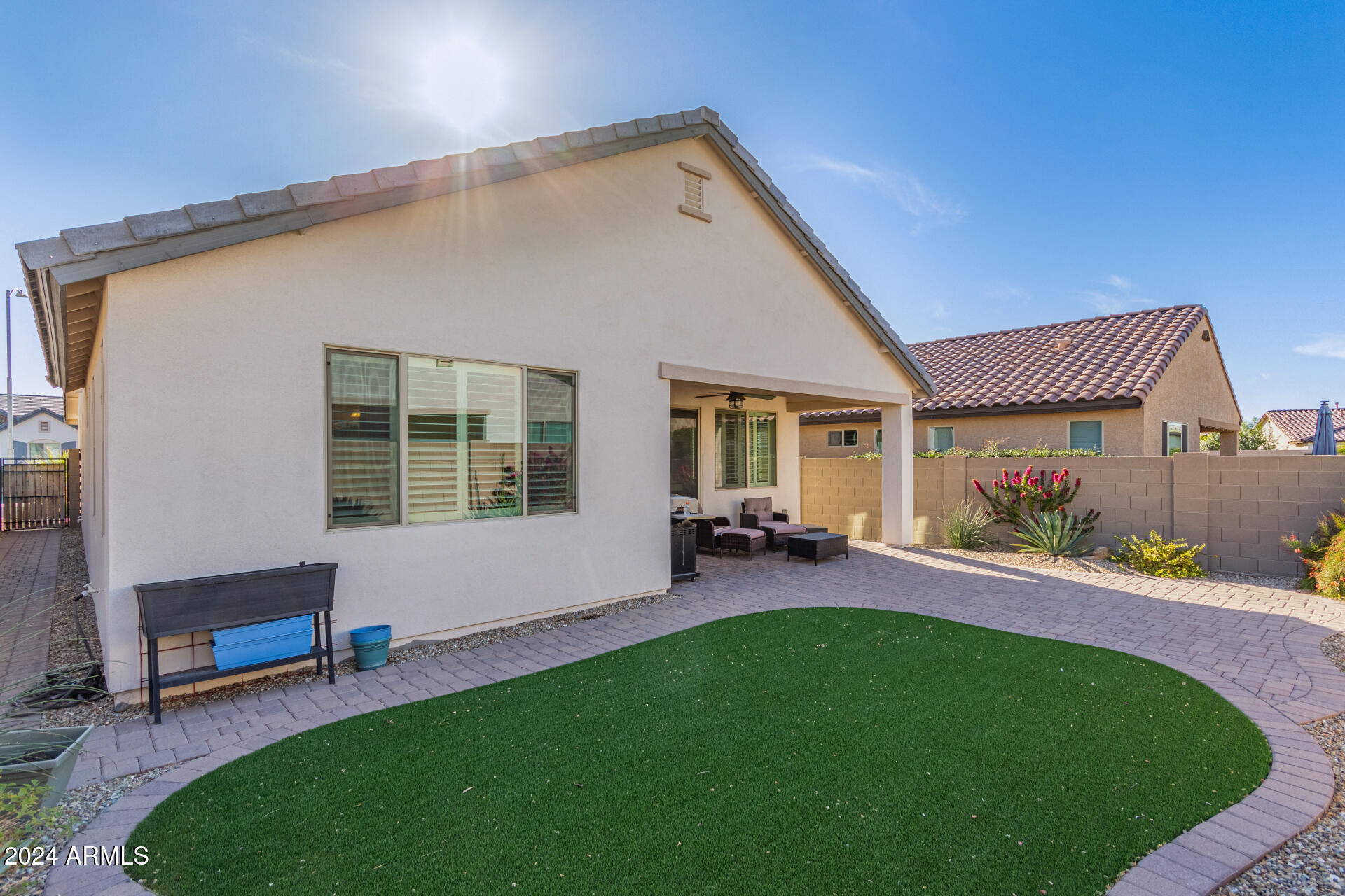 10750 W ESCUDA Drive