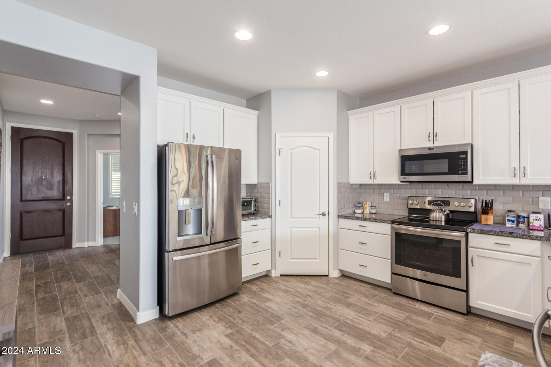 10750 W ESCUDA Drive