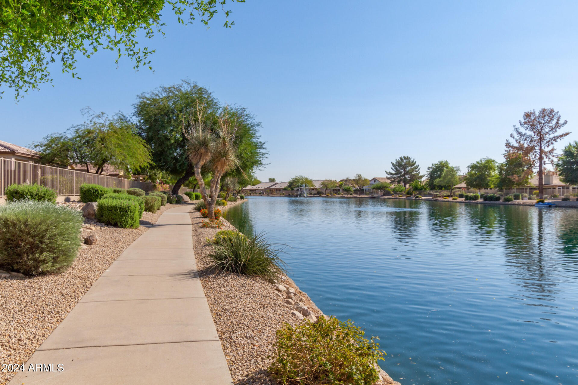 10750 W ESCUDA Drive