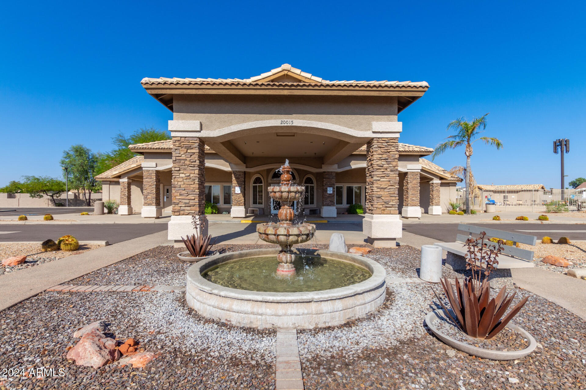 10750 W ESCUDA Drive