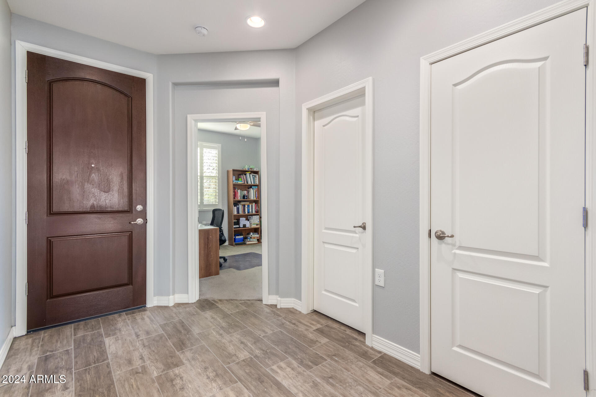 10750 W ESCUDA Drive