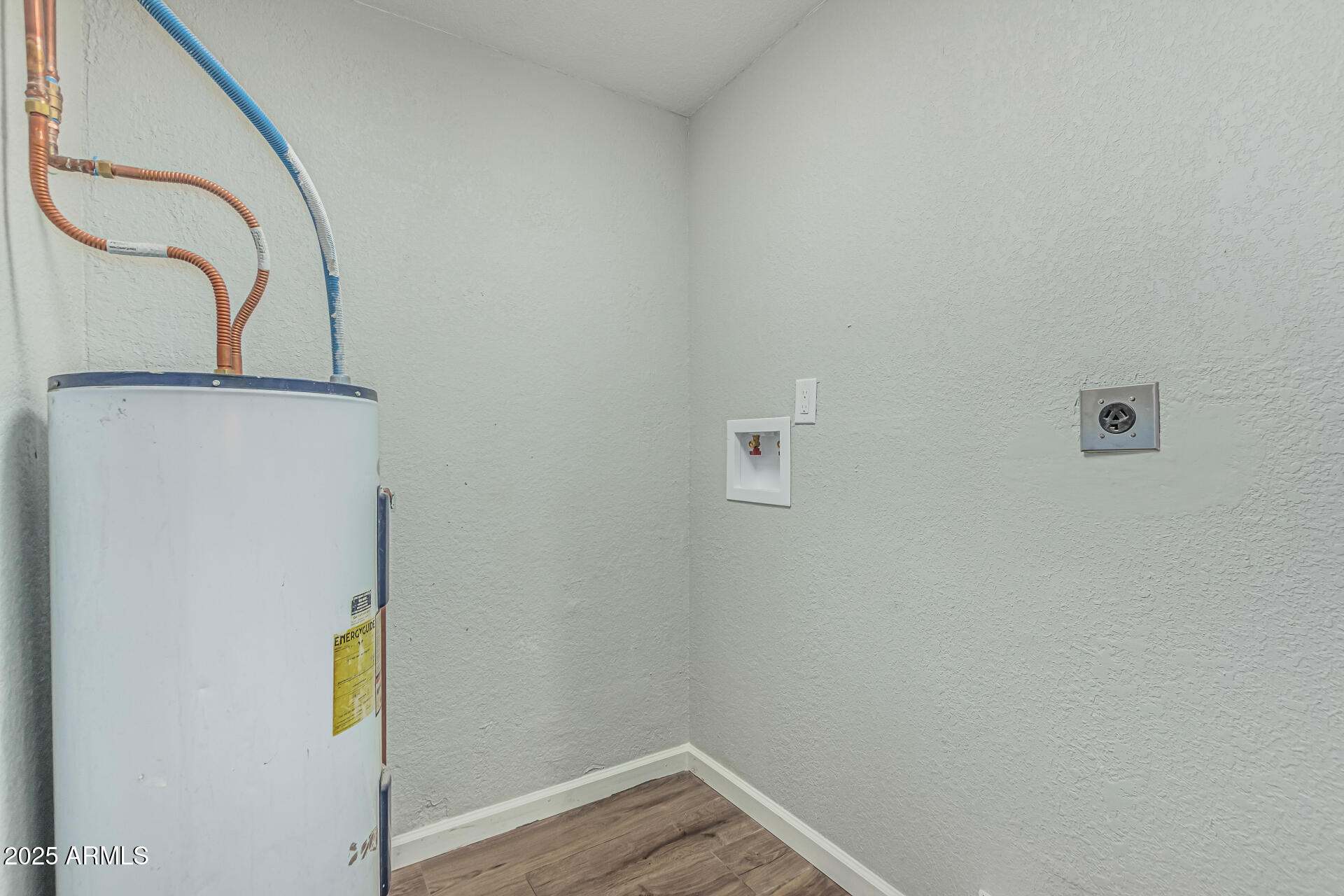 5022 W PIERSON Street