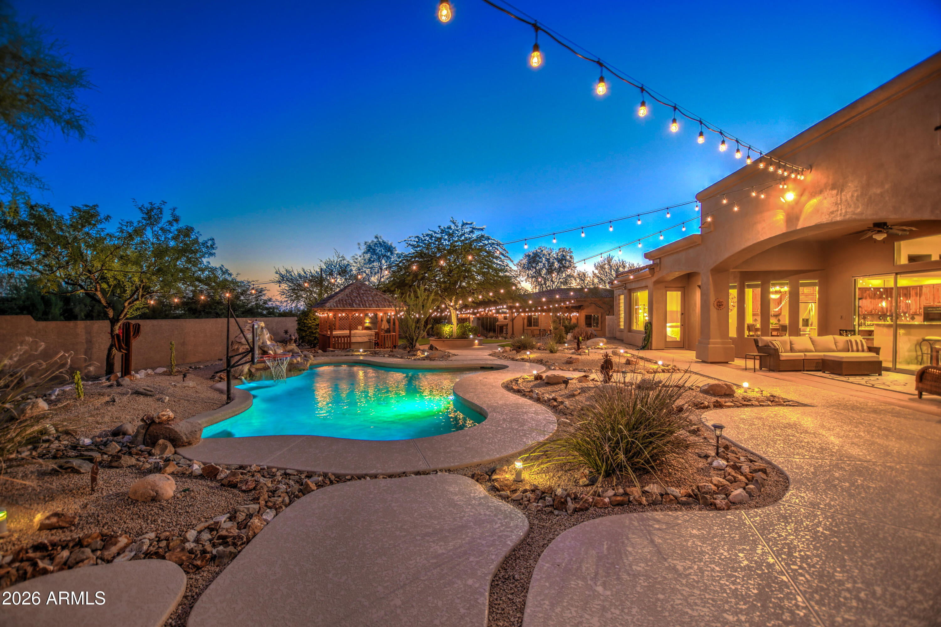 6293 E RED BIRD Circle