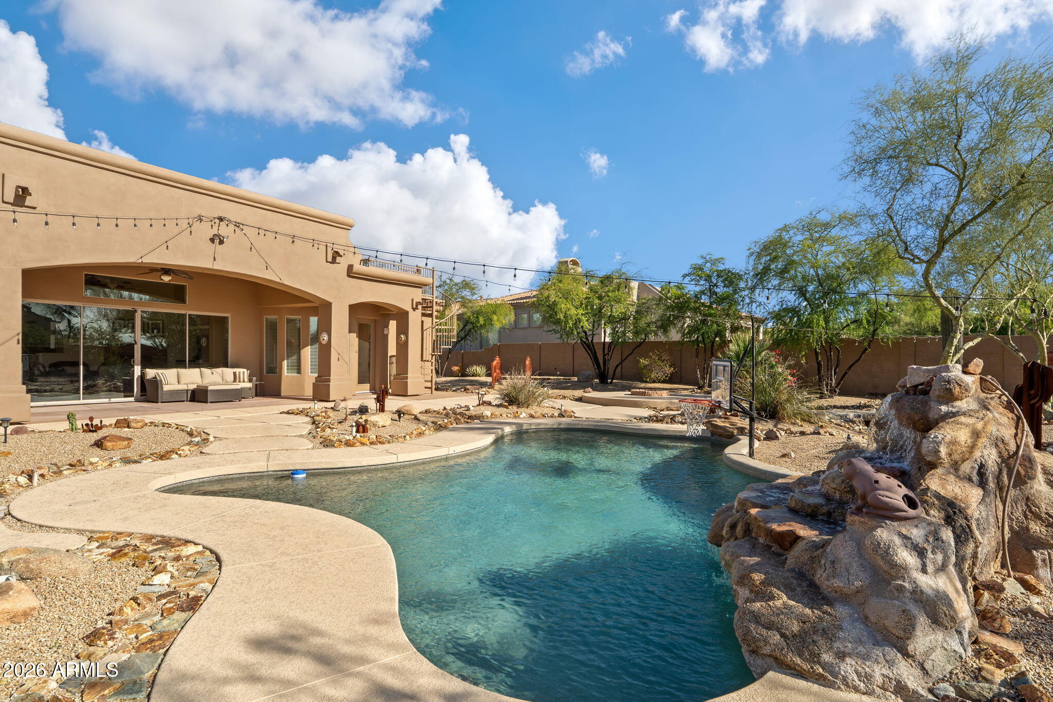 6293 E RED BIRD Circle