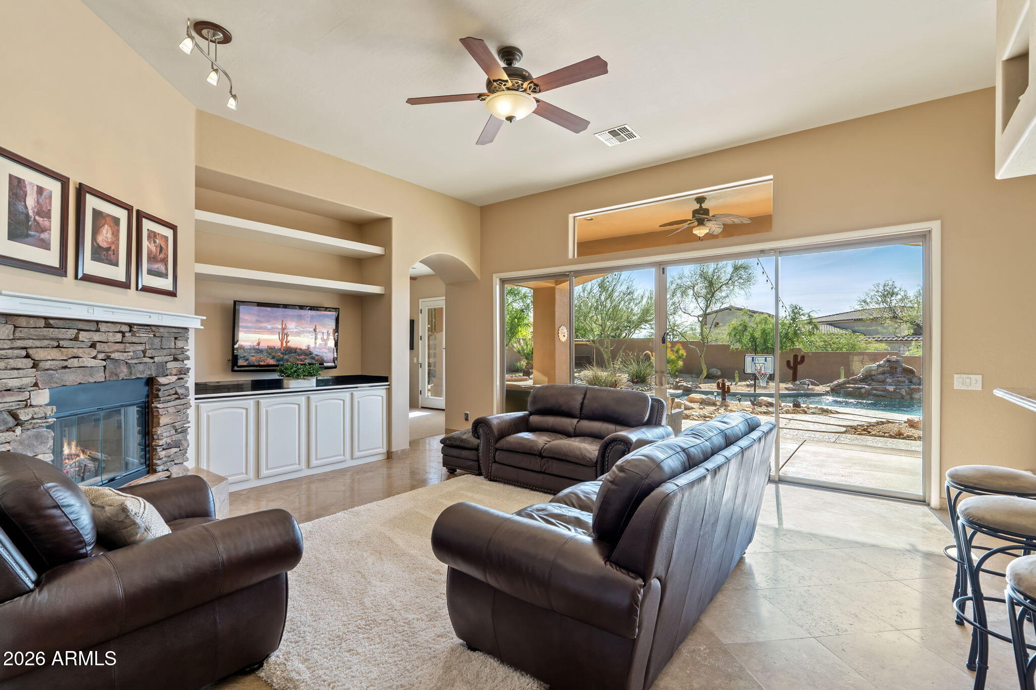 6293 E RED BIRD Circle