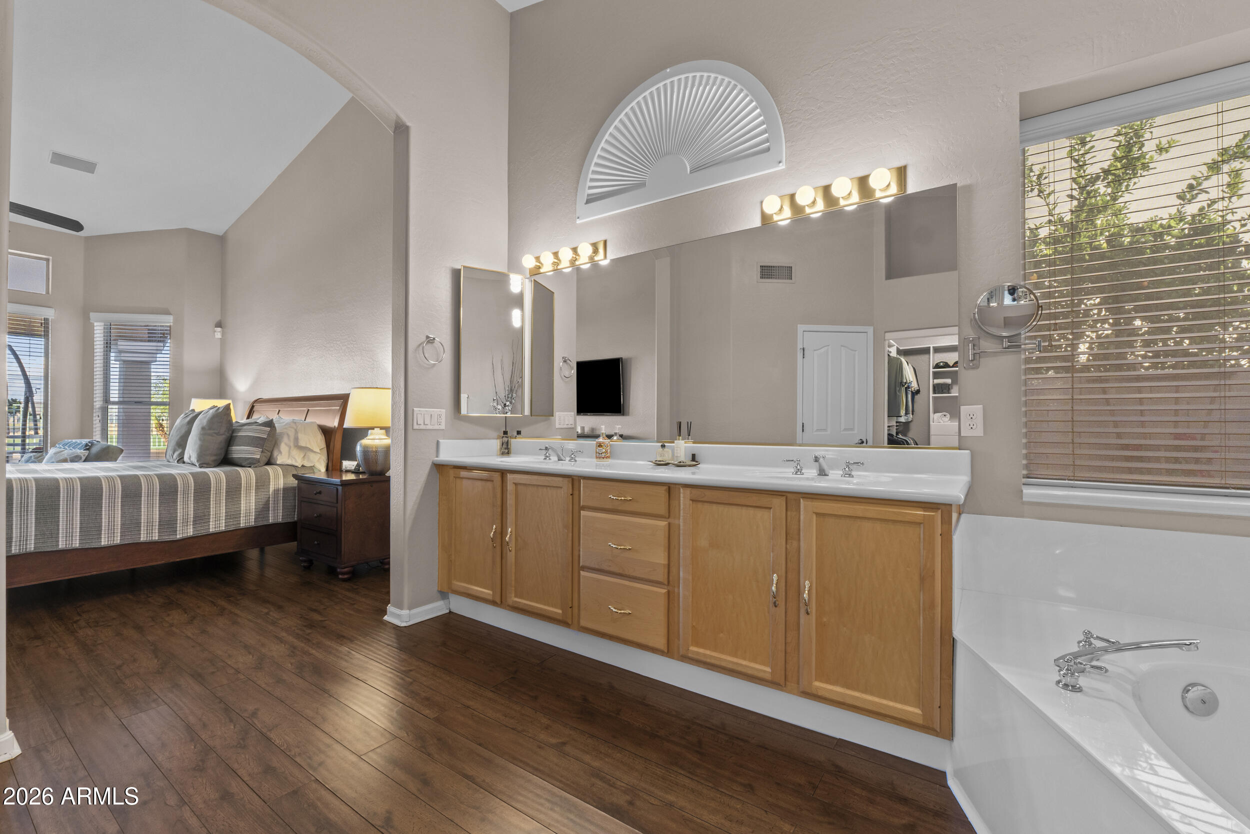 13360 W Cypress Street N