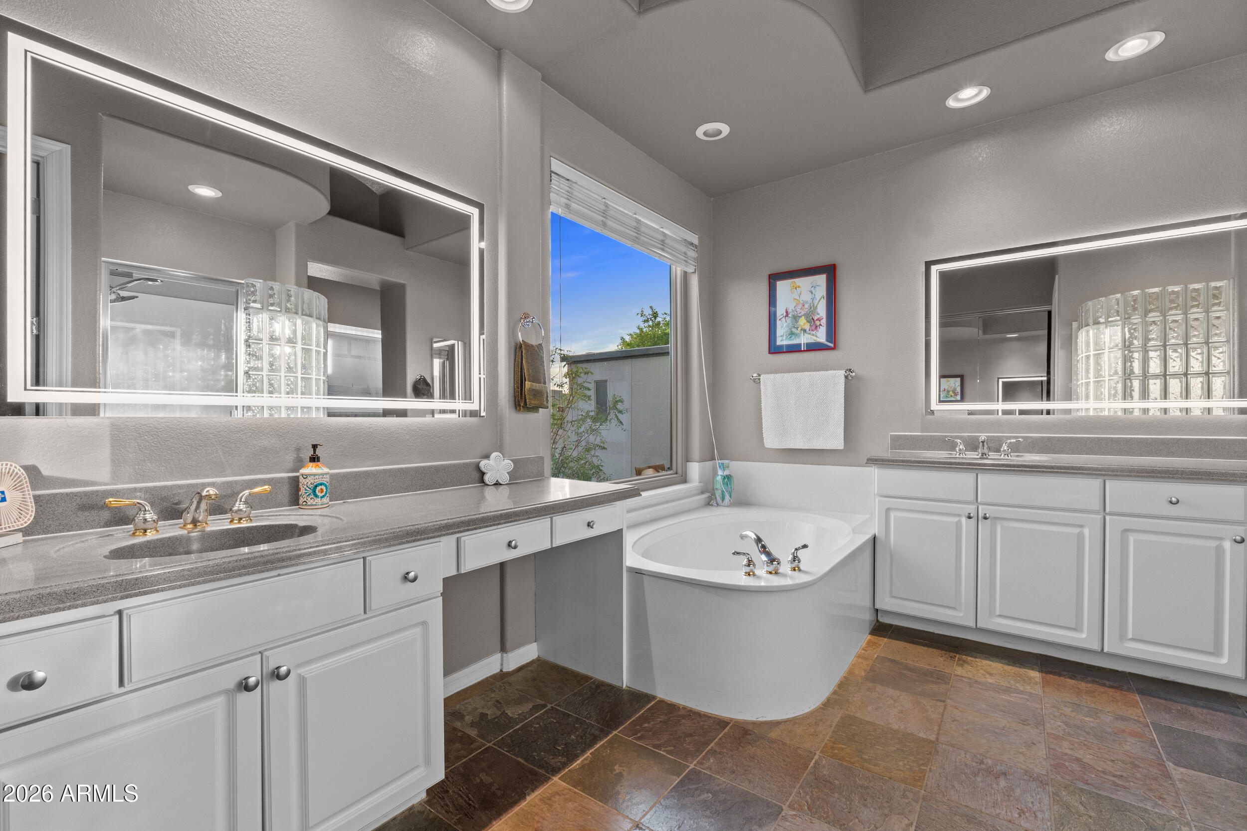 4502 E SIERRA SUNSET Trail