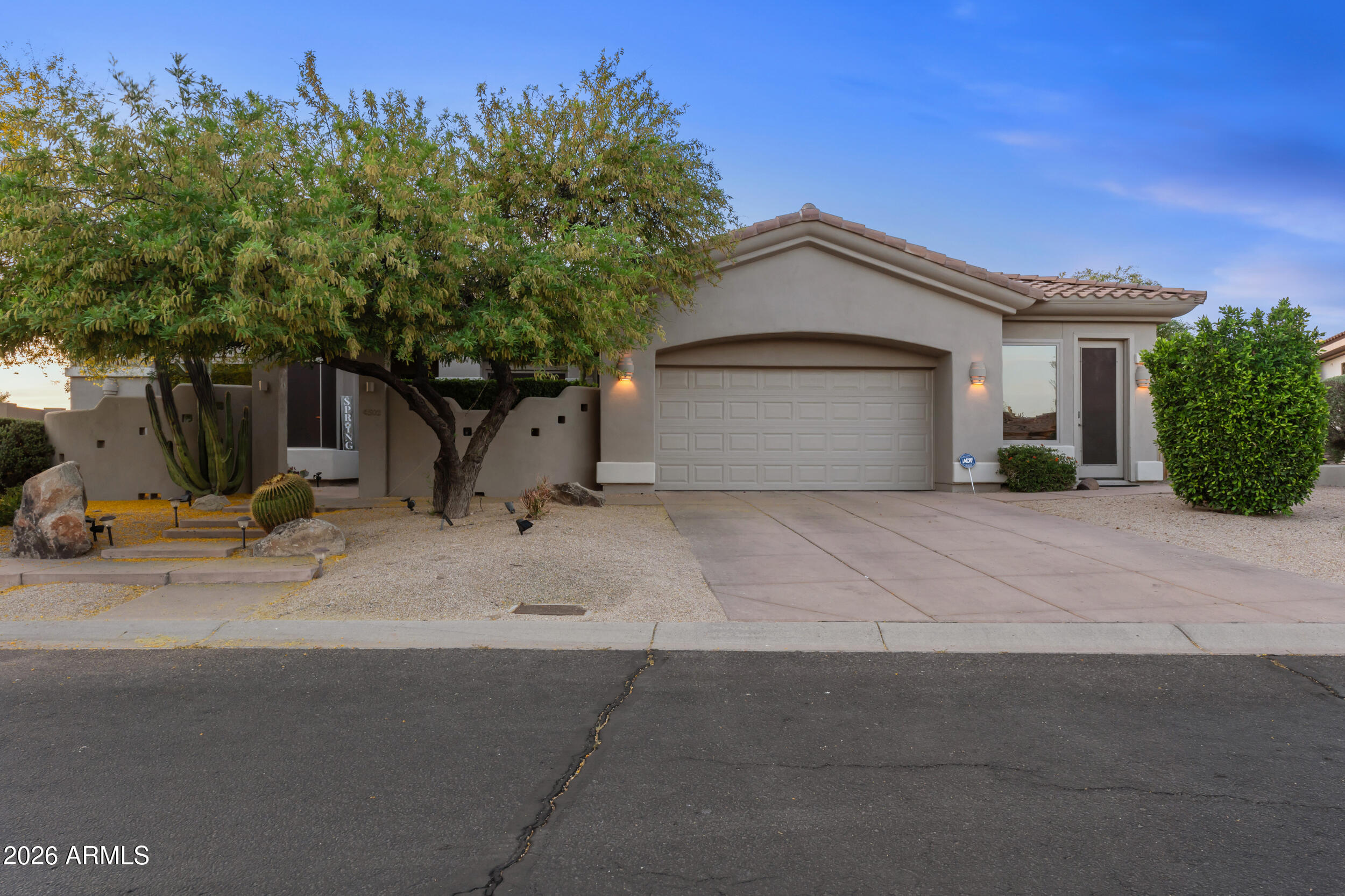 4502 E SIERRA SUNSET Trail