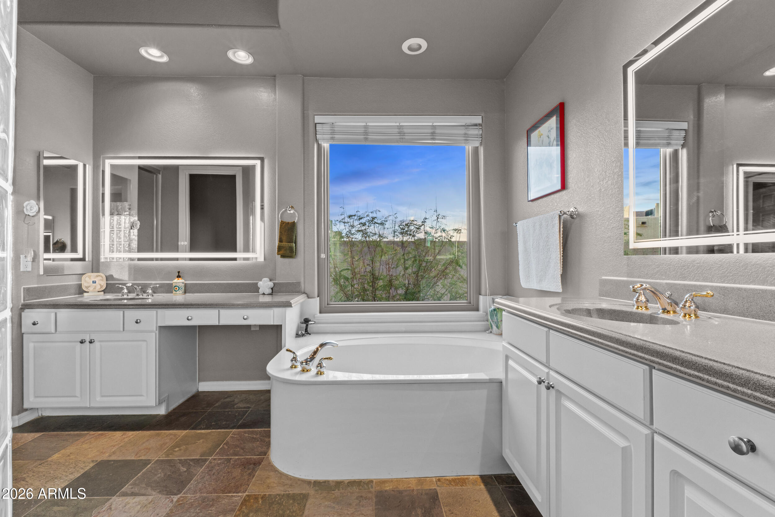 4502 E SIERRA SUNSET Trail