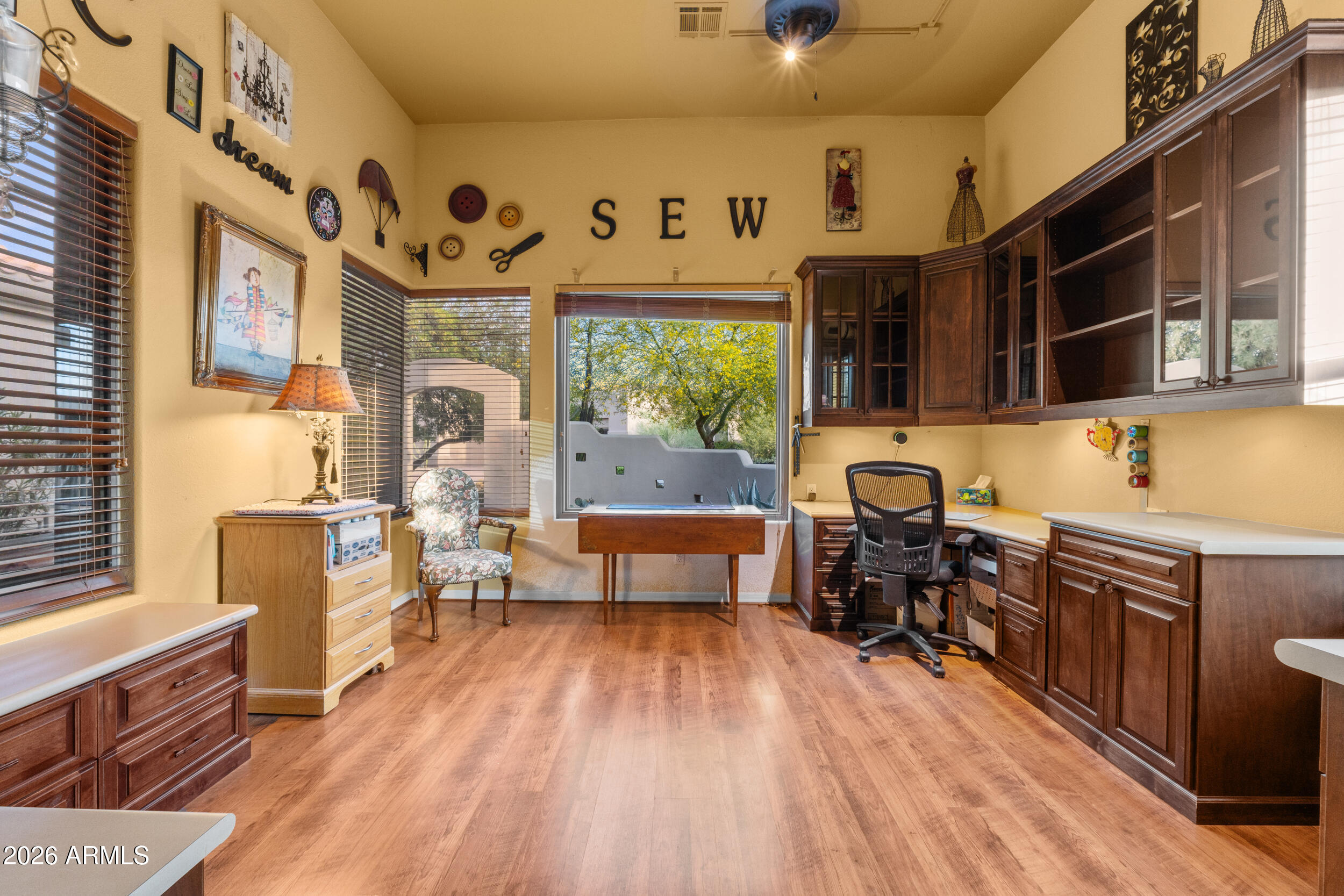 4502 E SIERRA SUNSET Trail