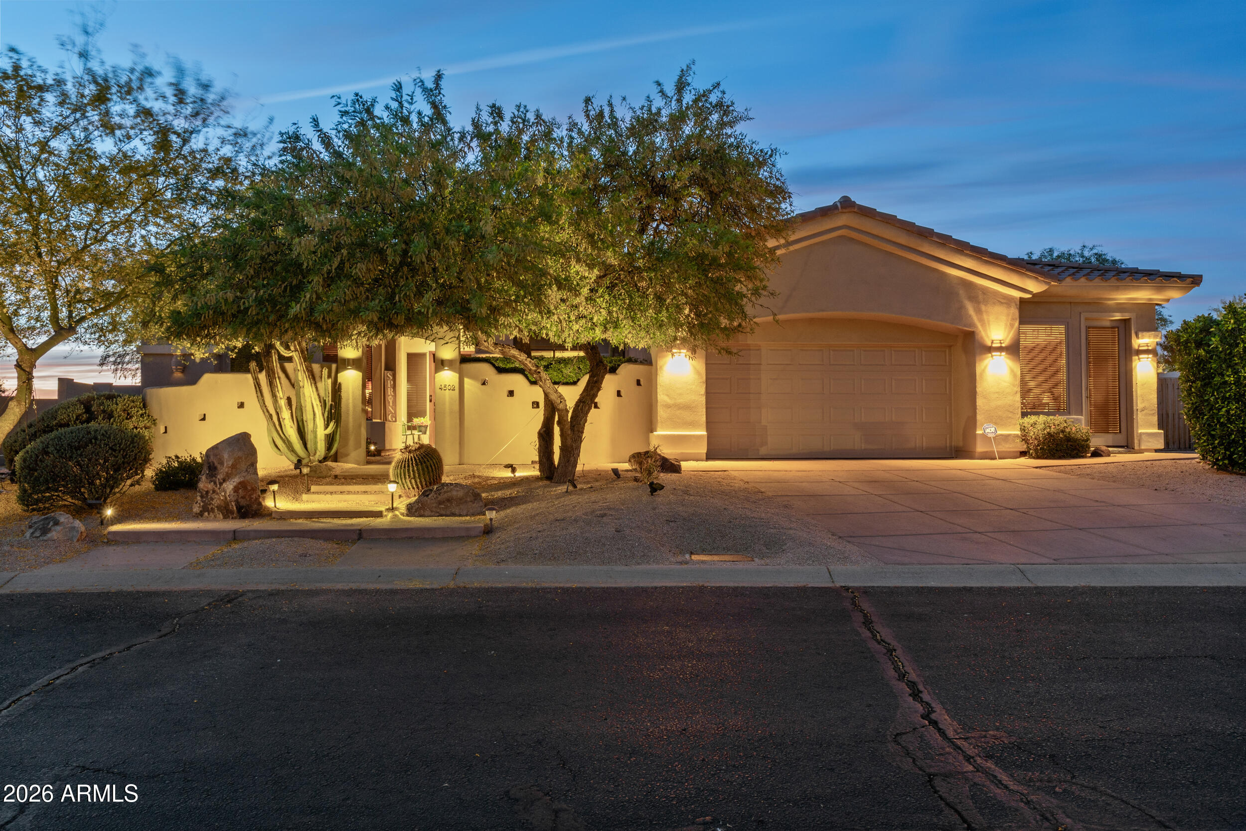 4502 E SIERRA SUNSET Trail