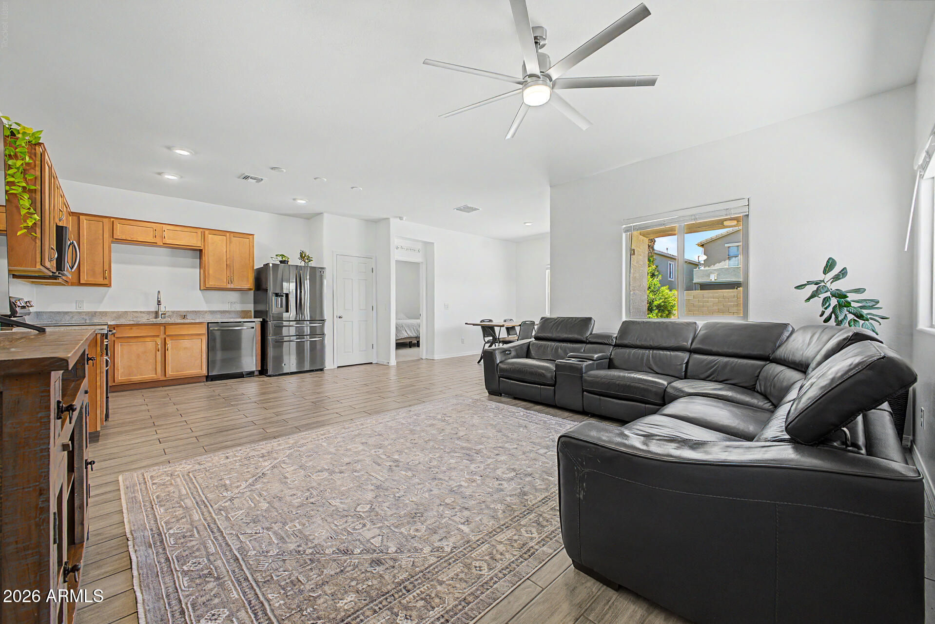 148 E ATLANTIC Drive