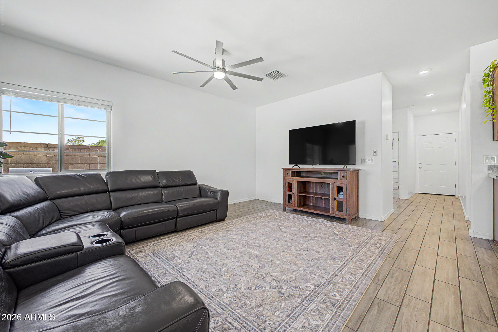 148 E ATLANTIC Drive