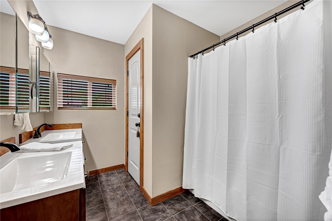 16567 Holcombe School Road