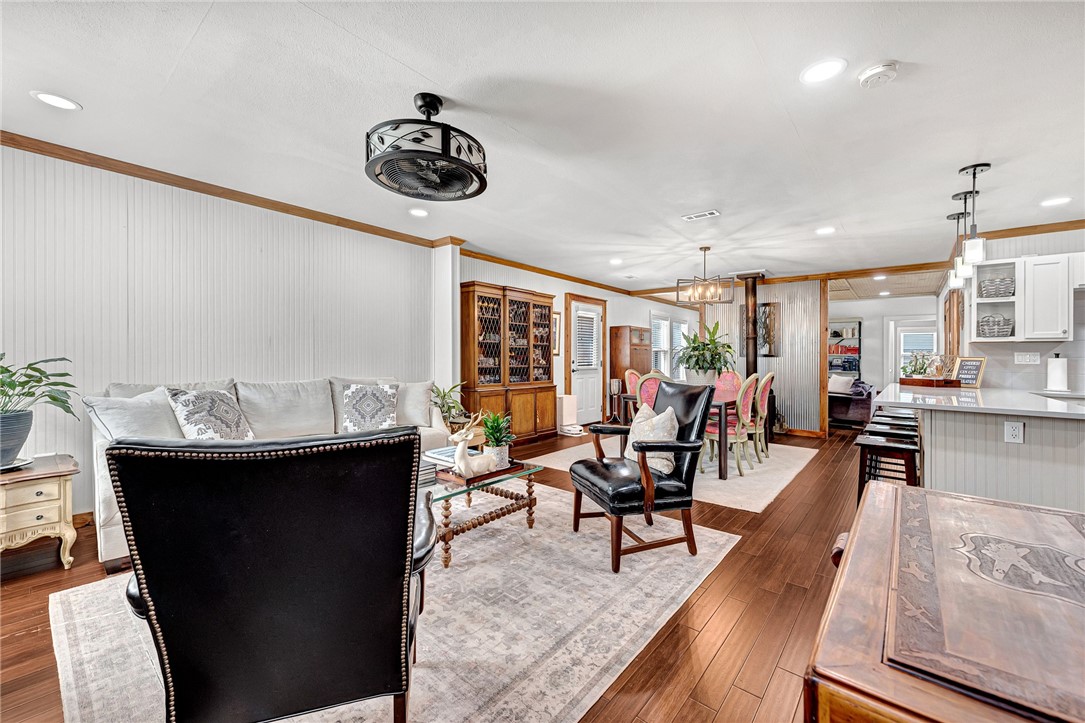 16567 Holcombe School Road