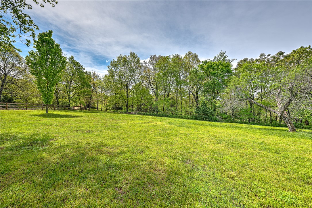 16567 Holcombe School Road