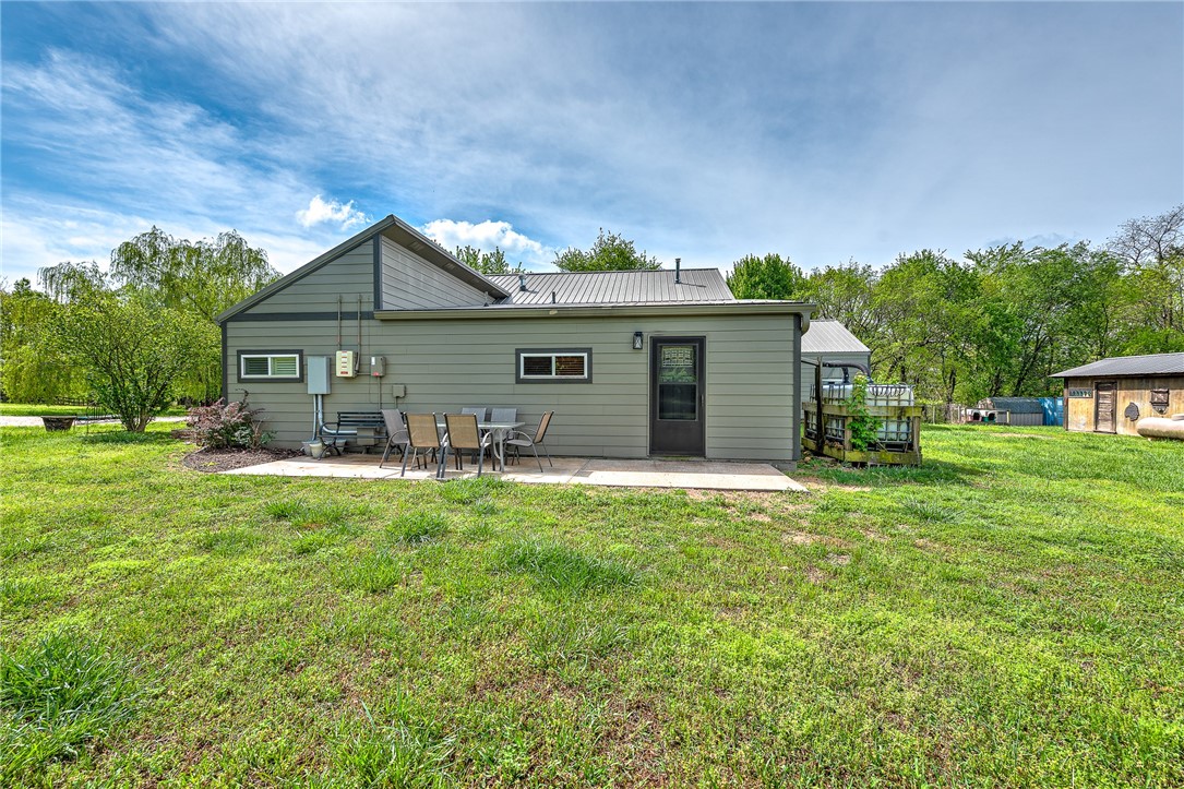 16567 Holcombe School Road