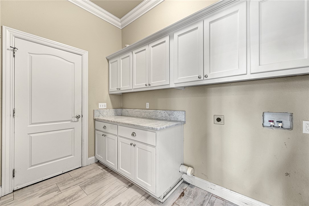 515 Candlelight Circle