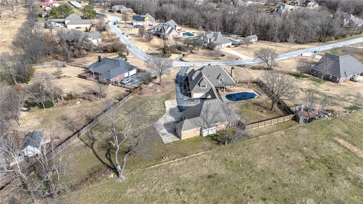 515 Candlelight Circle