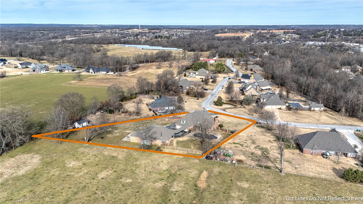 515 Candlelight Circle