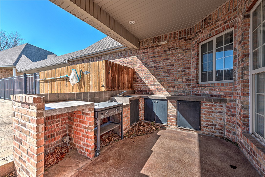 515 Candlelight Circle